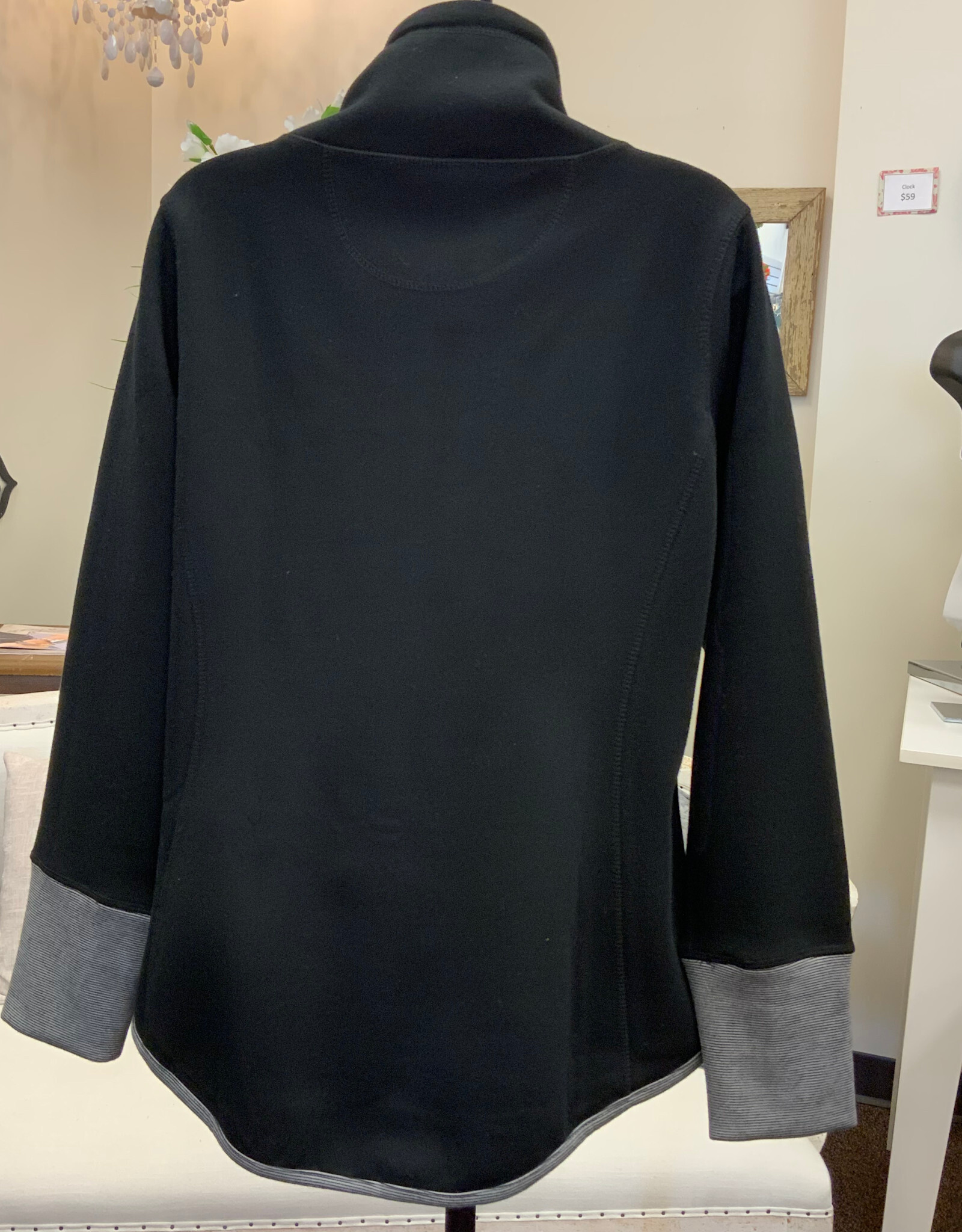 Lulu B Lulu B Black Reversible Zip Up Jacket AH