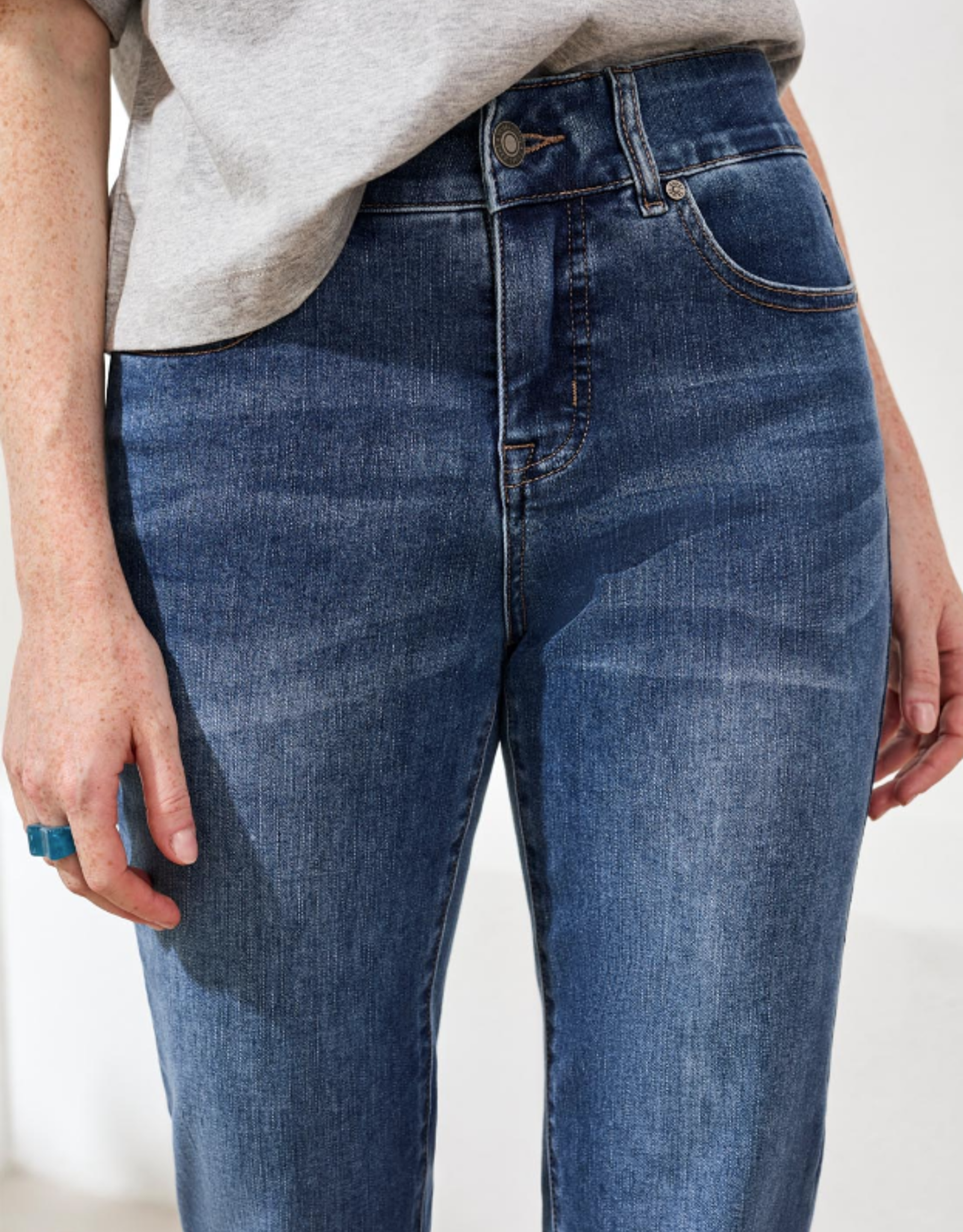 Tribal Tribal Sophia Dark Vintage Petite Straight Leg Denim