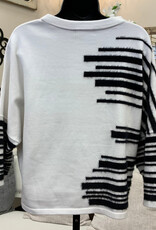 APNY APNY Off WHT/BLK Round Neck 3/4 Sleeve  Sweater  CR