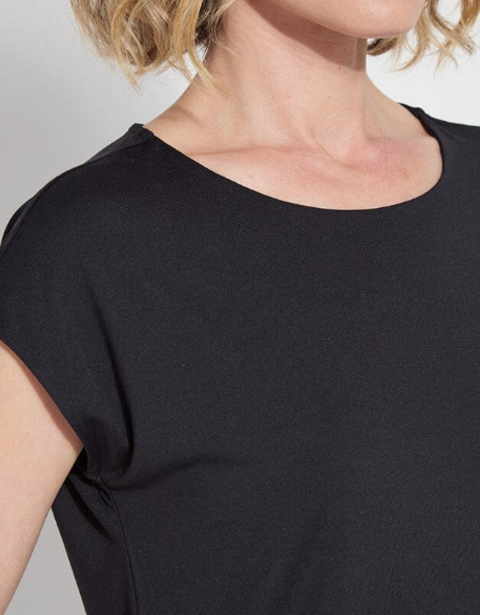 Lysse Lysse Black Round Neck Short Sleeve Top