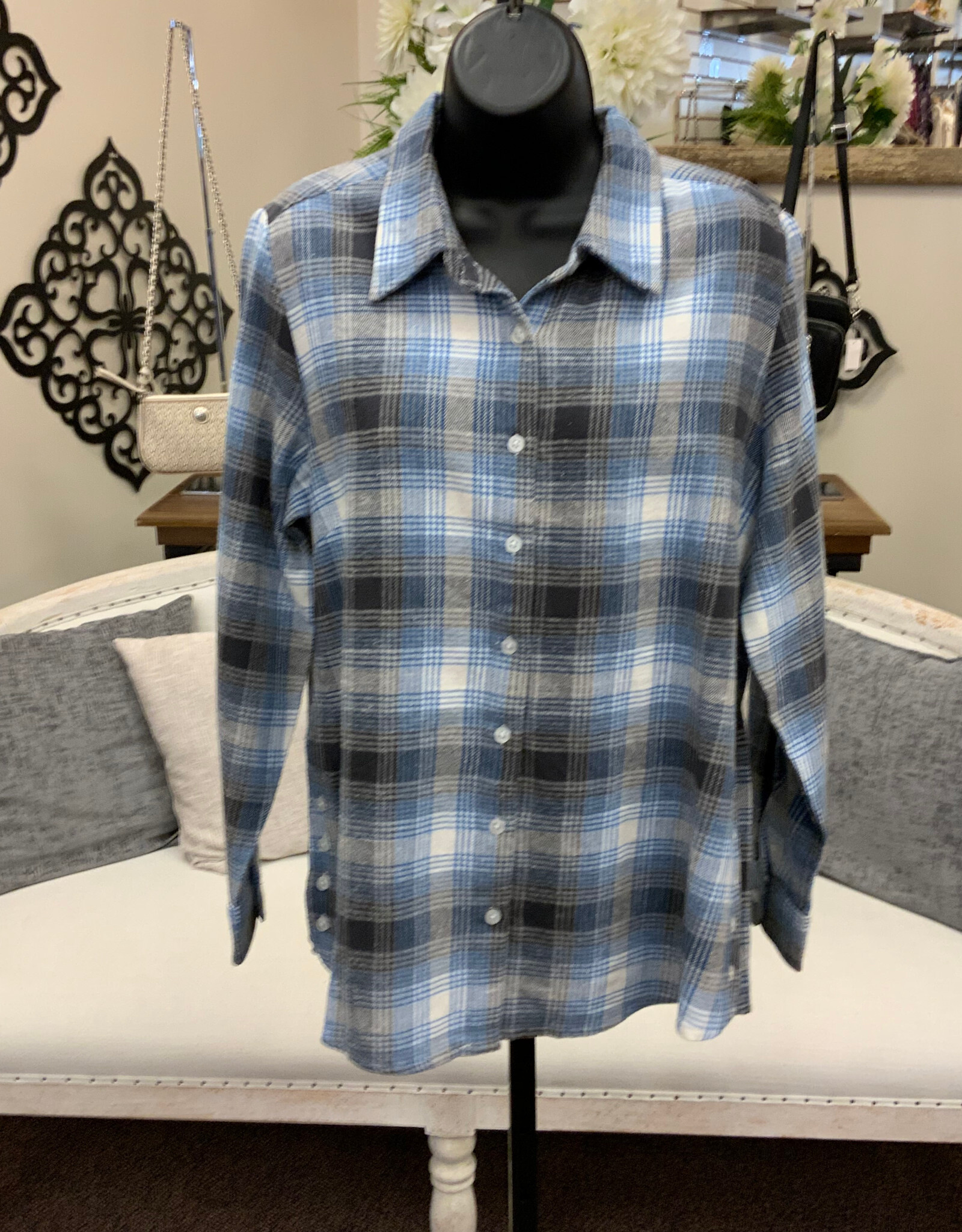 kerenhart Kerenhart  Light Blue Plaid Button Up Long Sleeve Top