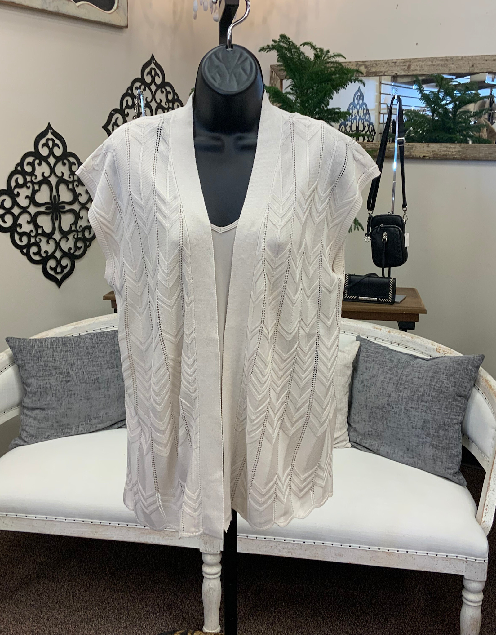 L.Hamrick Southern Lady Oyster Textured Open Cardigan Top