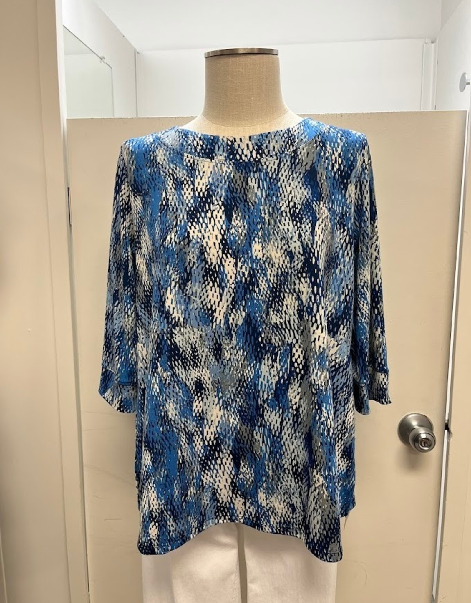 Southern Lady Southern Lady Ink Blue Grey Round Neck  3/4 Sleeve