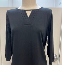 L.Hamrick Southern Lady Black Amira Round Neck 3/4 Sleeve Top