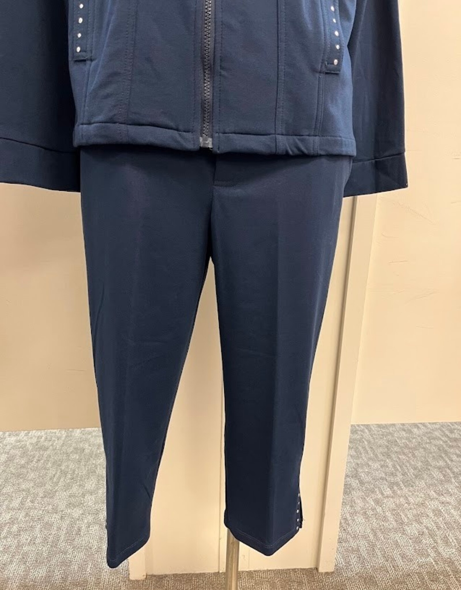 L. Hameric L. Hamrick Baywatch Navy Pull On Capri Pant