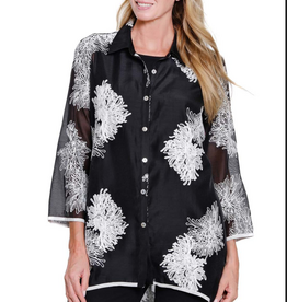 Multiples Multiples  Blk/Wht  Embroidered Button Up 3/4 Sleeve Top