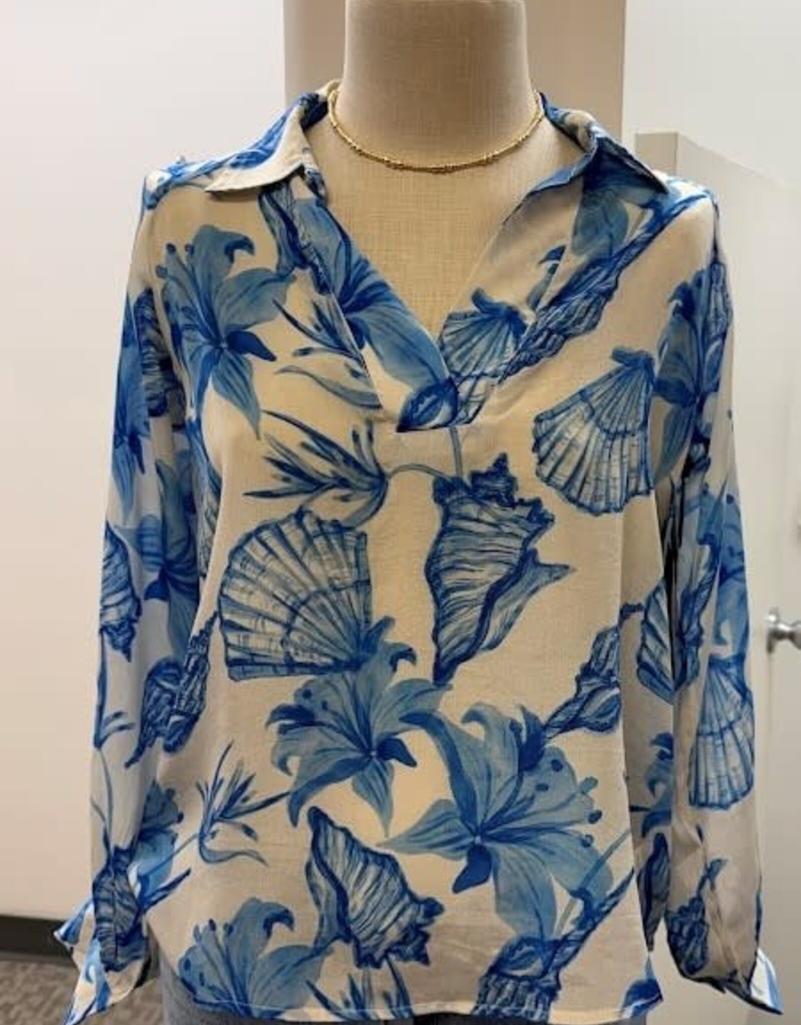 APNY APNY Blue/White Seashell Print  Roll Tab Sleeve