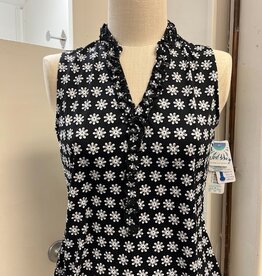 Beachtime Beach Time DYBK Blk/Wht Daisy Print V-Neck Sleeveless Tank