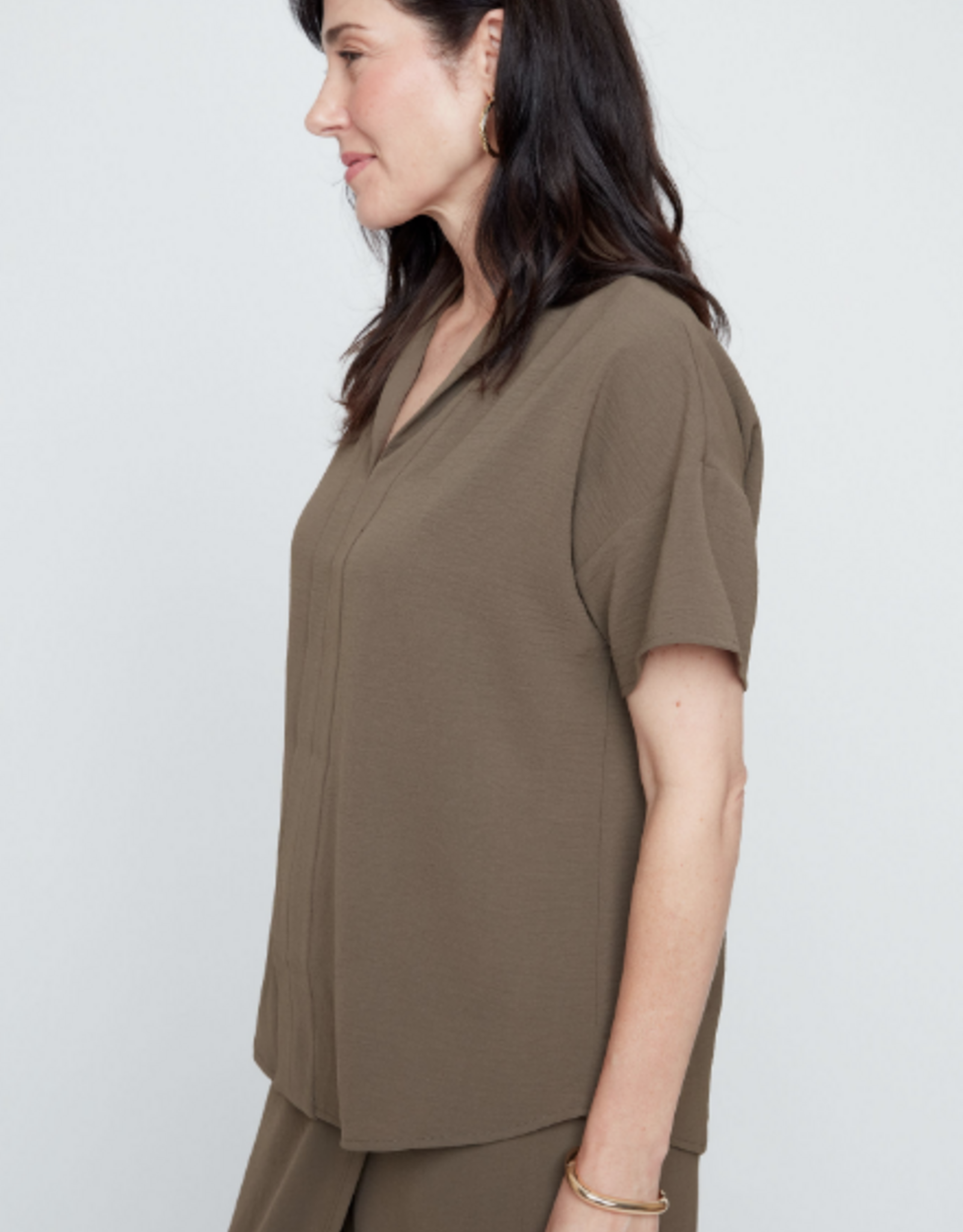 Renuar Renuar  Khaki S/S V-Neck Top
