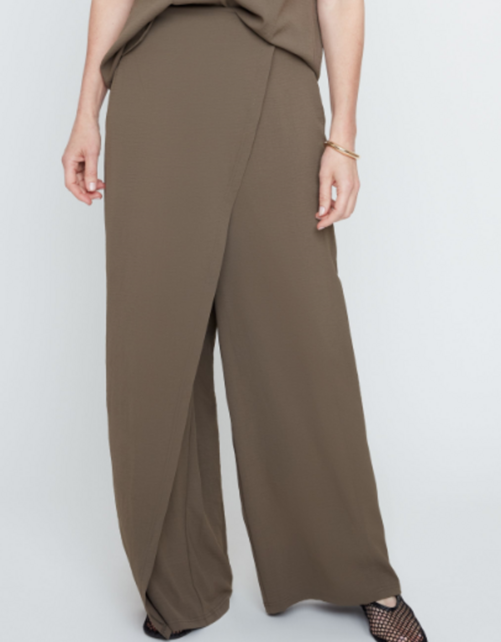 Renuar Renuar Khaki  Pull On Gaucho Pant