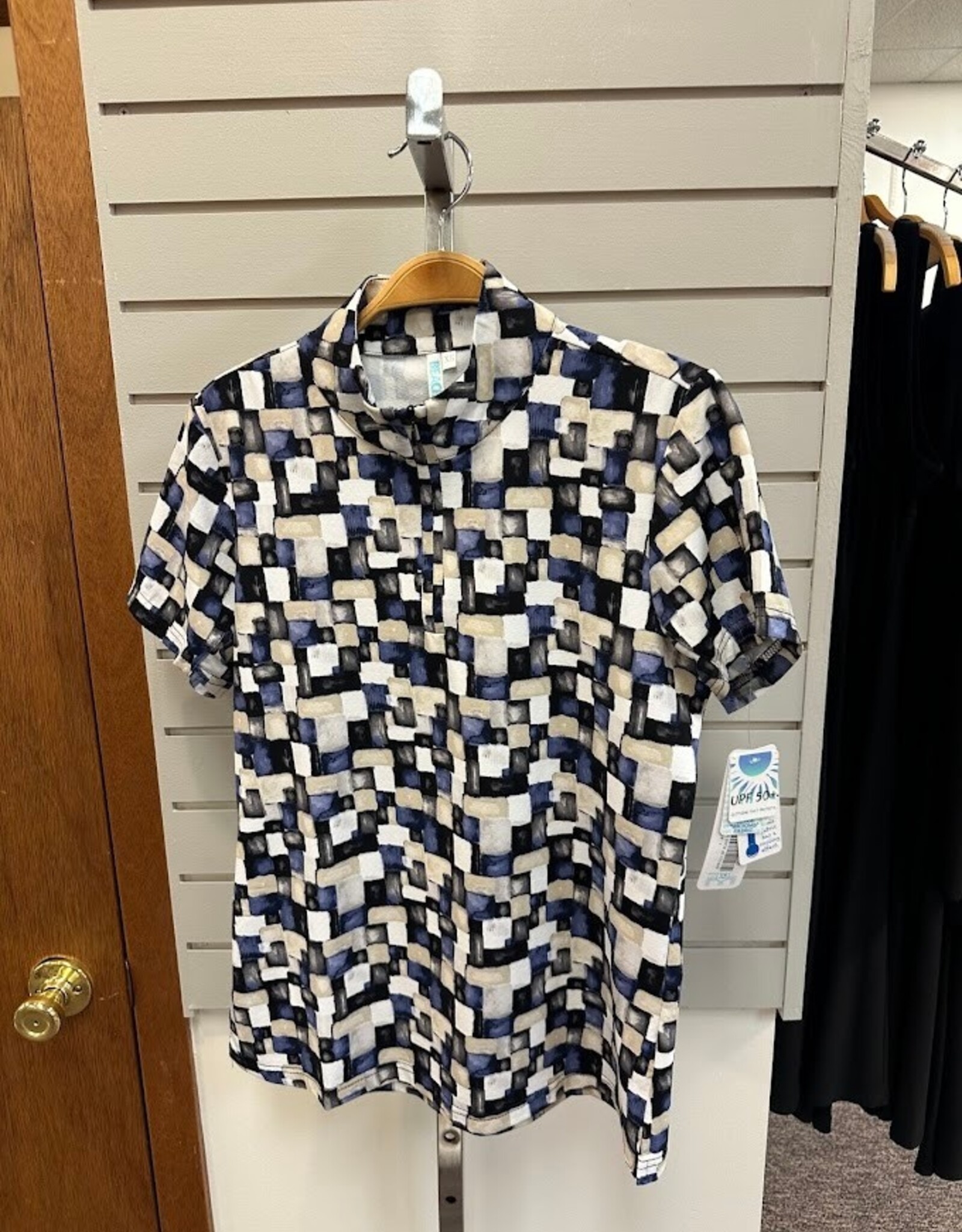 Beachtime Beach Time  KLNE Kaleidoscope Print Print  S/S 1/2 Zip Top