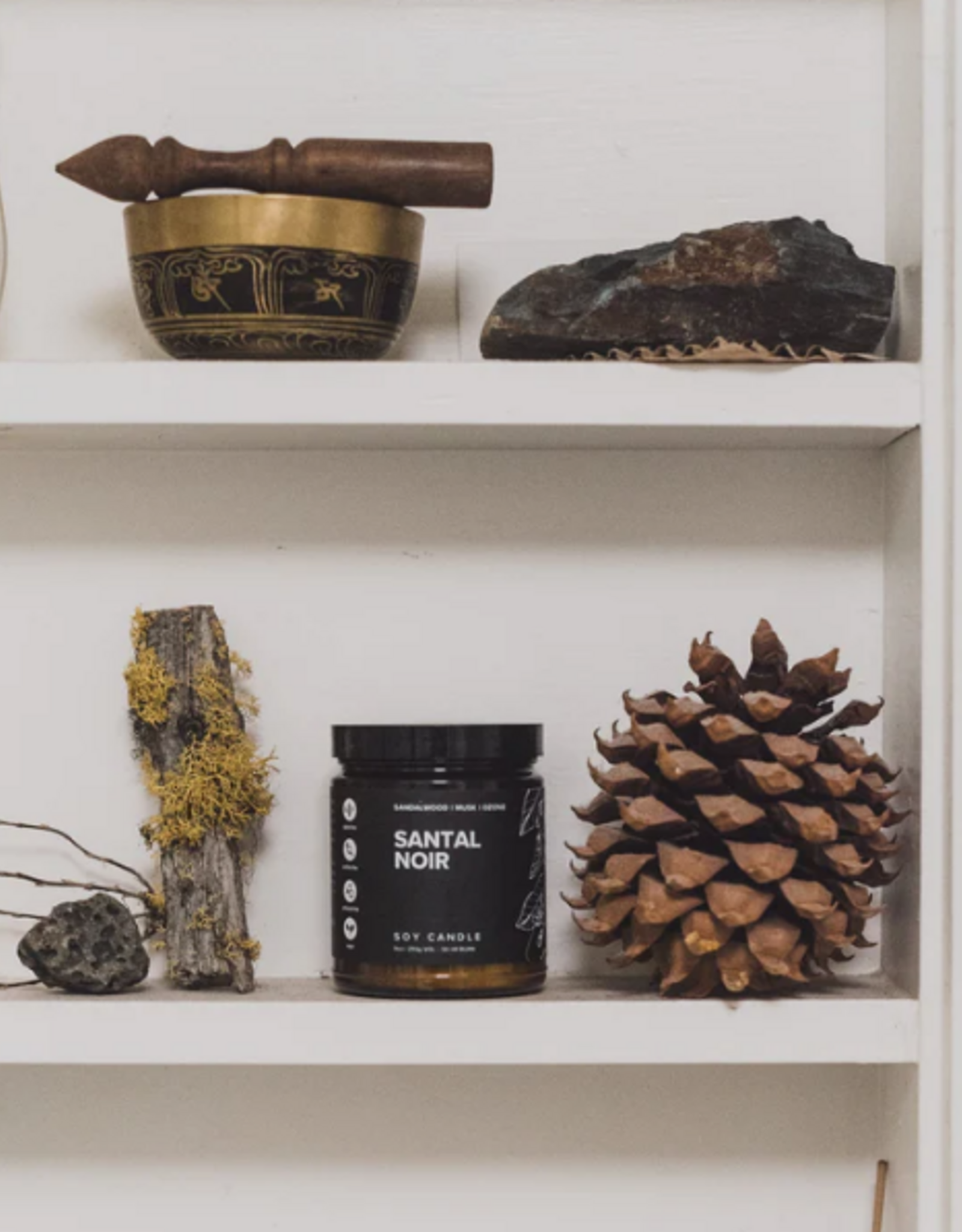 Broken Top Broken Top Santal Noir 9oz Soy Candle