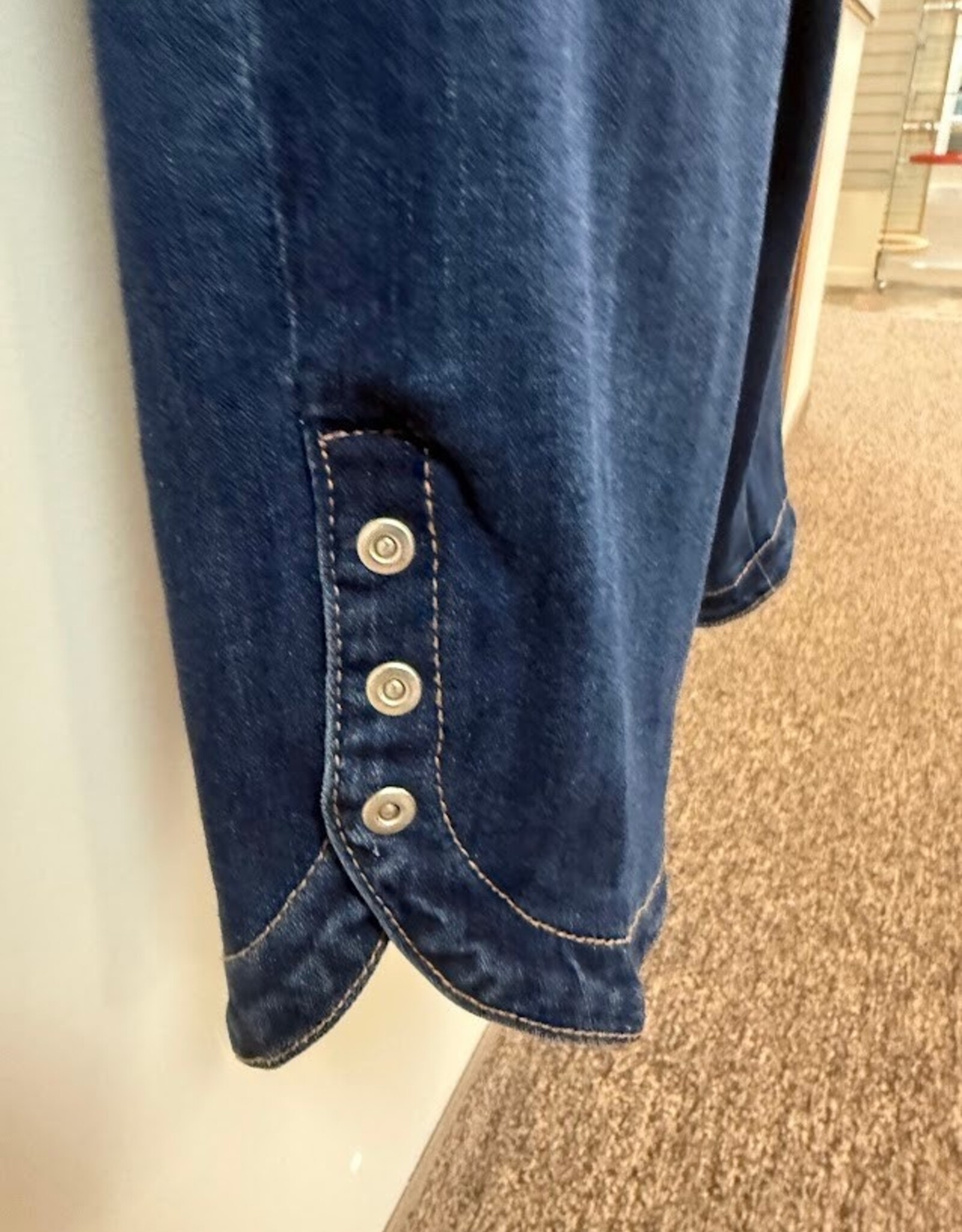 N Touch N Touch Dark Denim Pull On  Button Detail  Diva Petite Capri