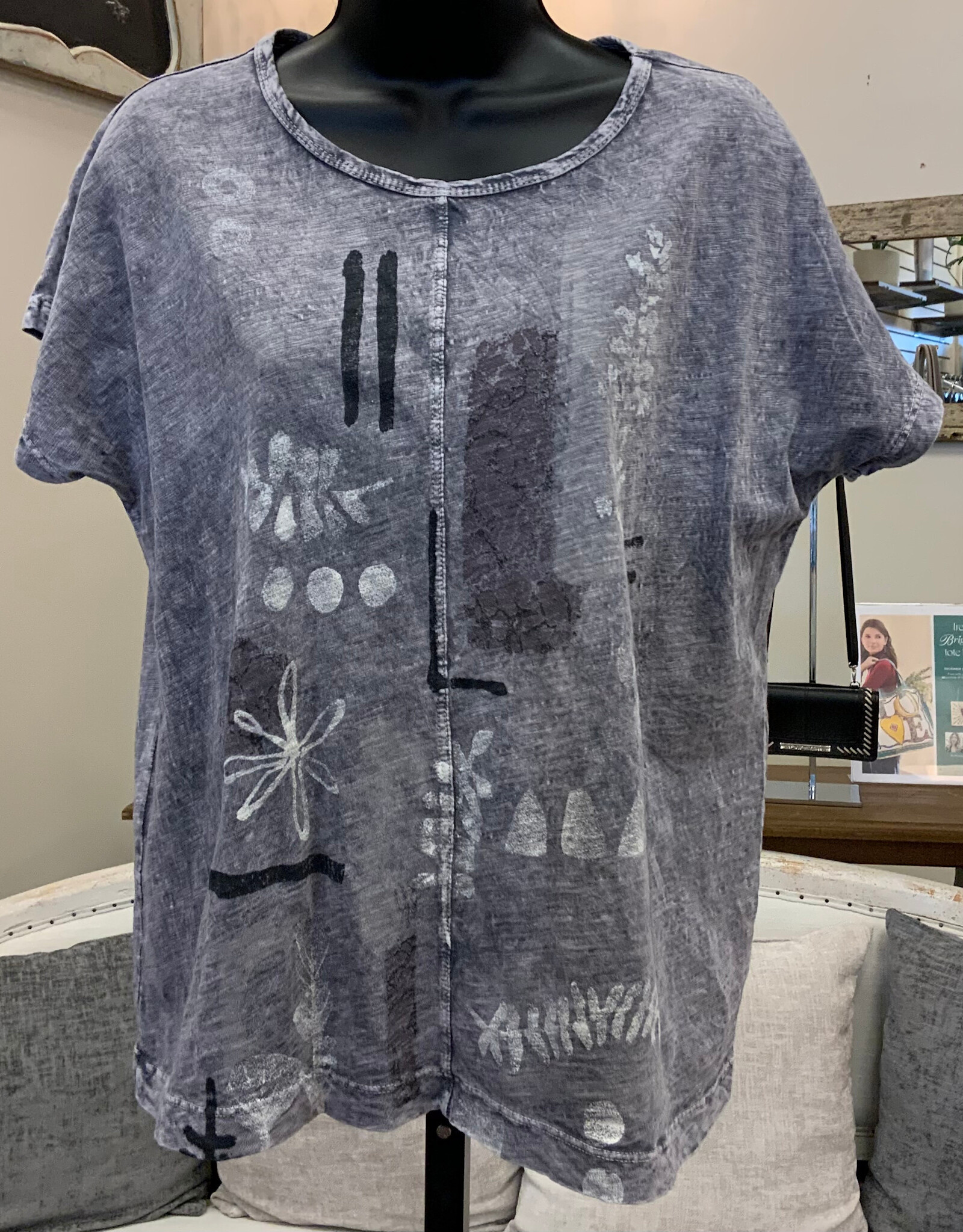 Jess & Jane Jess & Jane M137-2223  Terra Blue Wash Print  Round Neck S/S Top