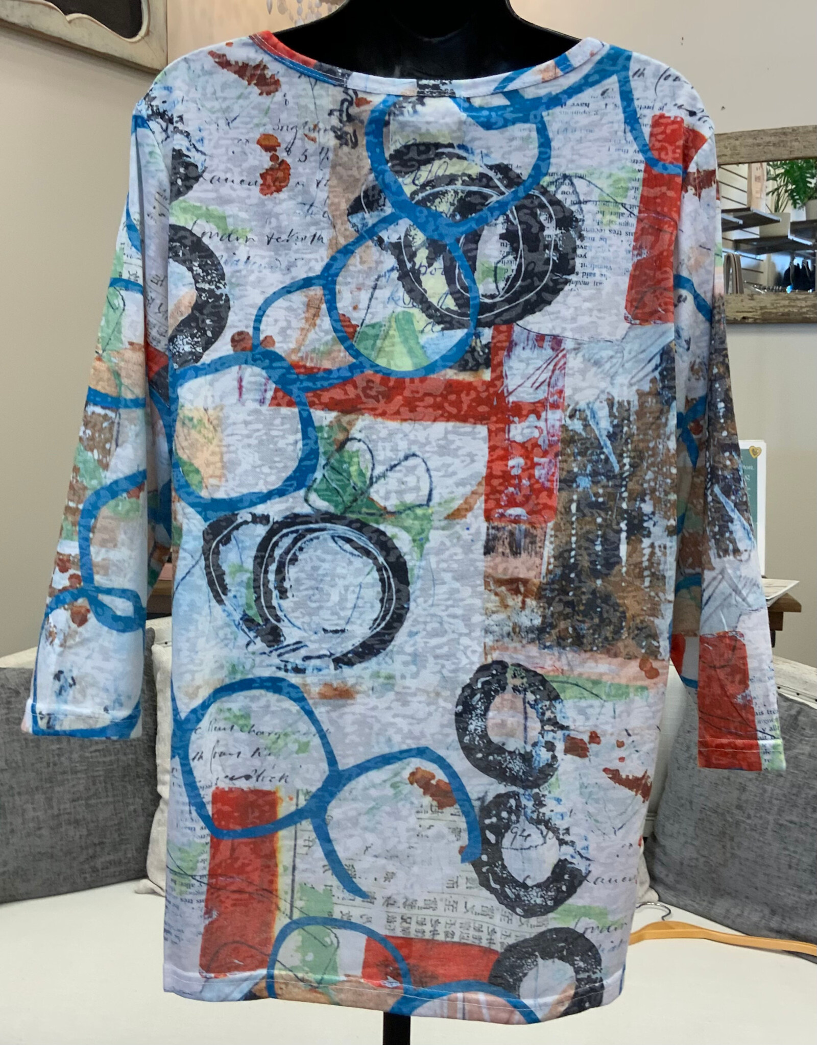 Creations Creation Don't Break The Chain White 3/4 Sleeve Top