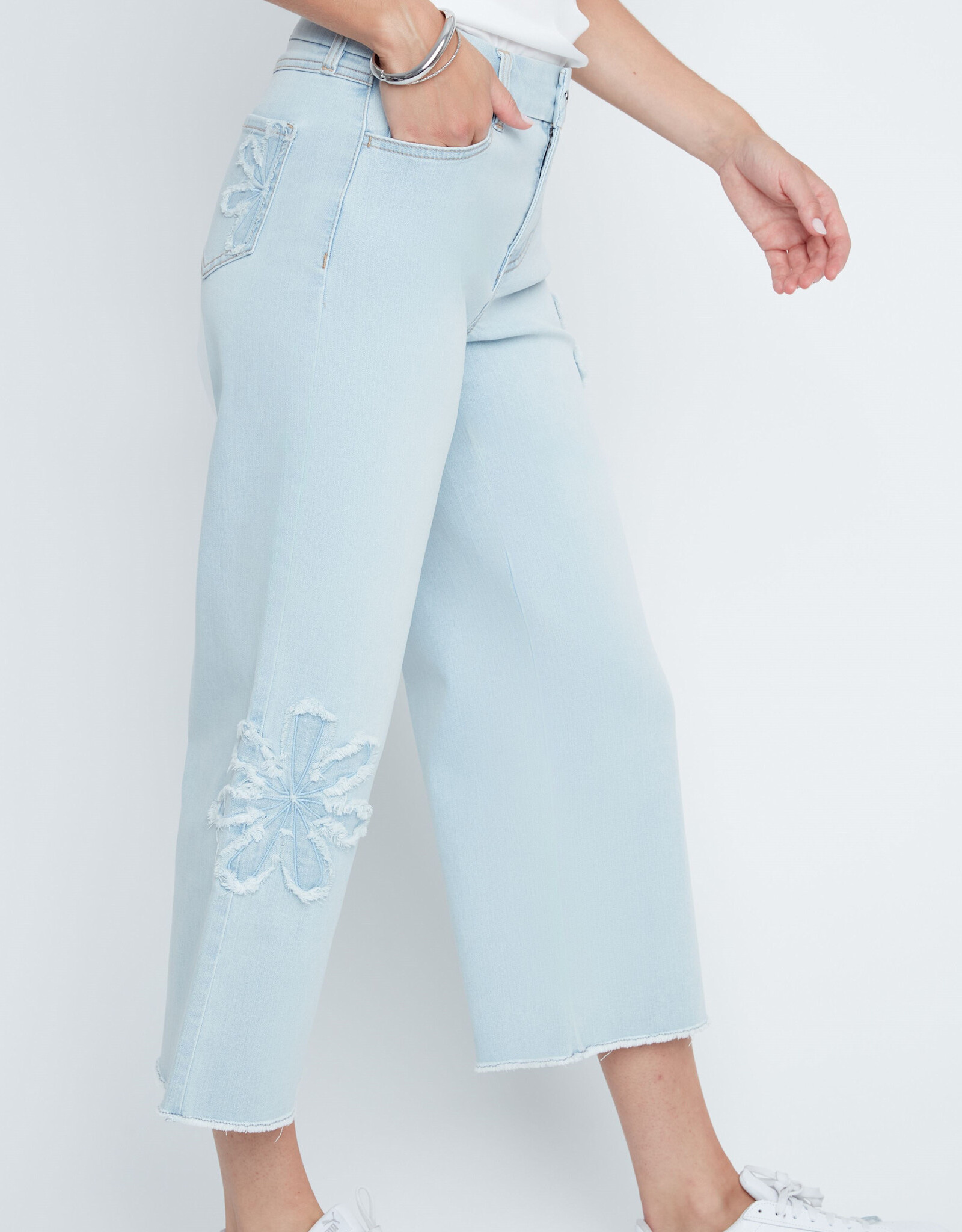 Renuar Renuar R11057D Bleach Wash  Denim Flare Capri