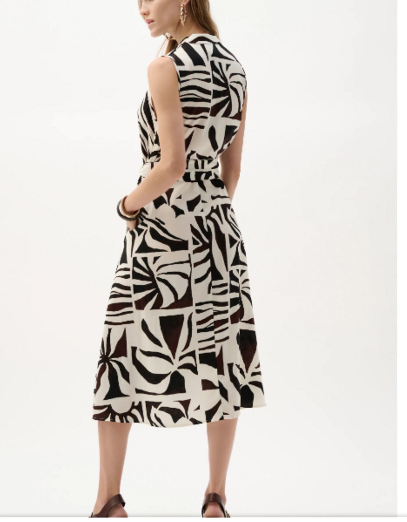 Joseph Ribkoff Joseph Ribkoff Gauze Tropical Print Fit And Flare Wrap Dress