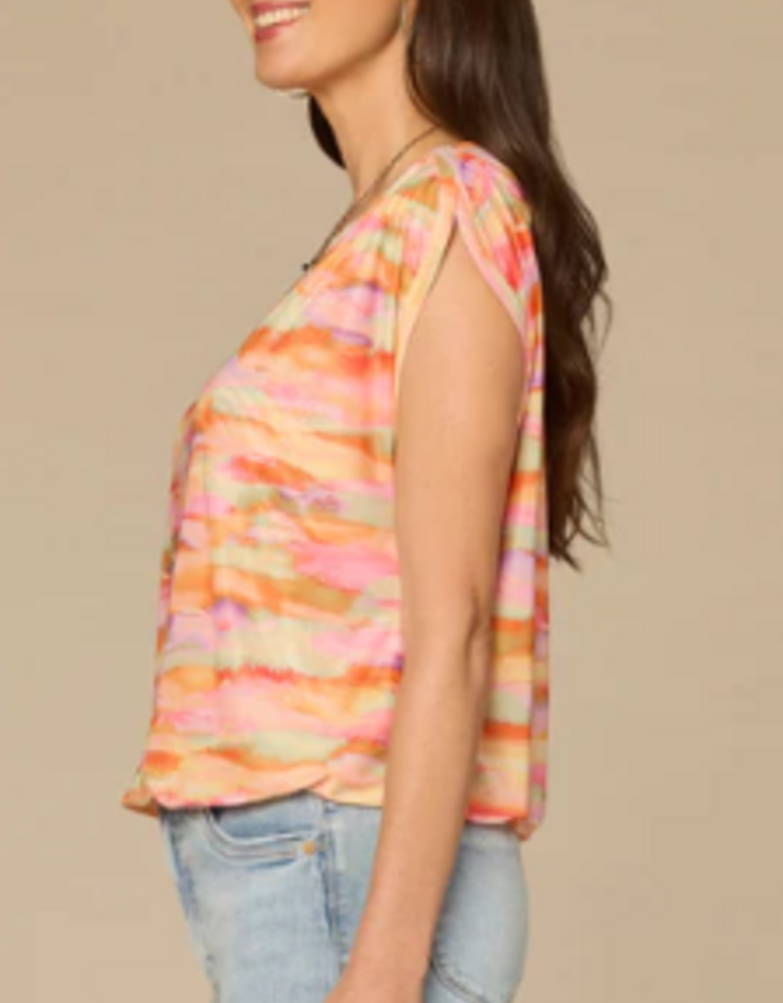 Democracy Democracy Extended Shoulder Boat Neck Bubble Hem Printed Knit Top