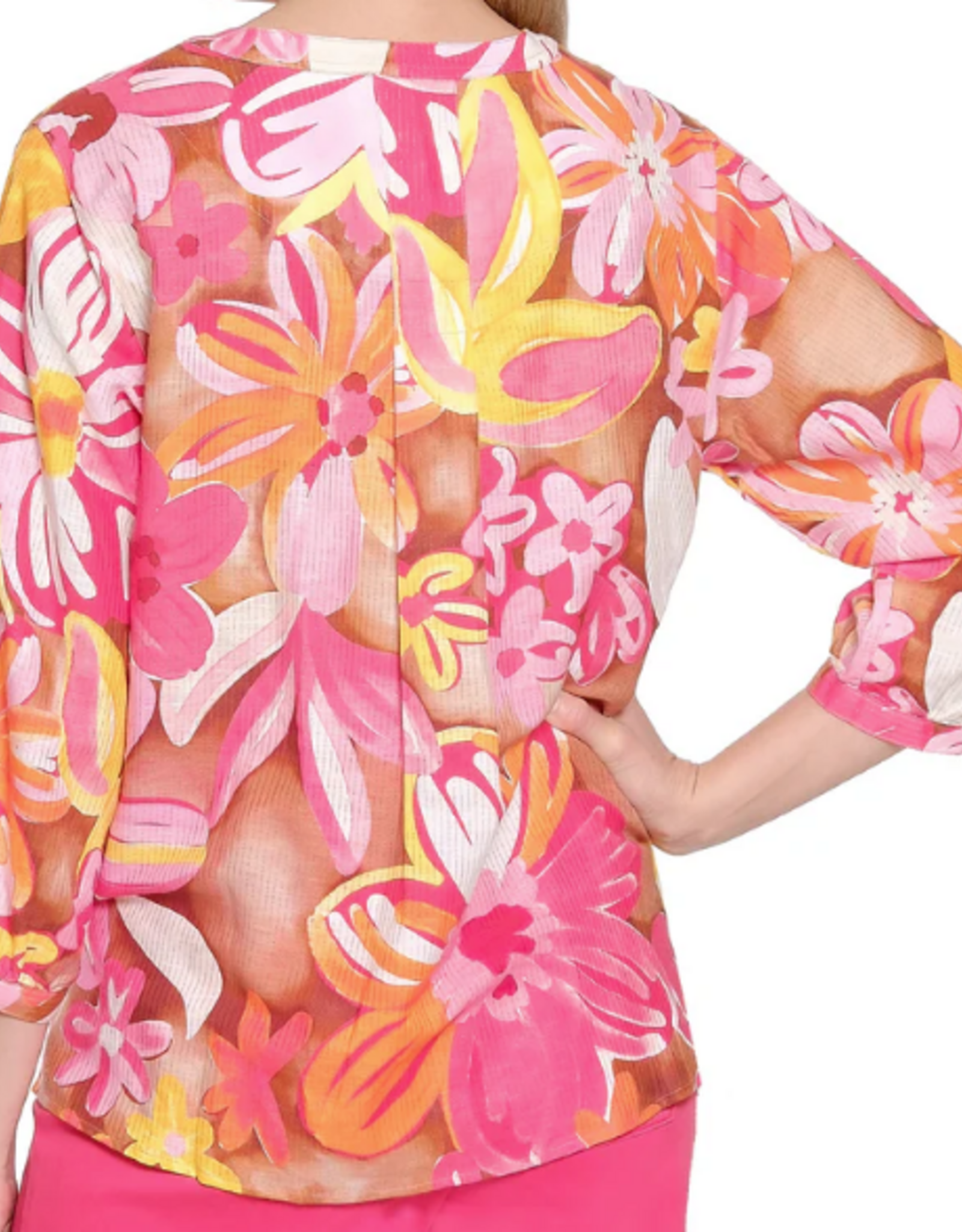 Tru Luxe Tru Luxe Pink Large Floral Print V-Neck  3/4 Sleeve Top