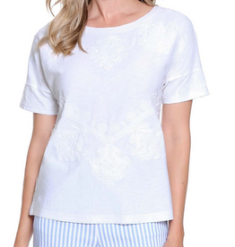 Ala Carte A La Carte White Applique Front Short Sleeve Knit Top