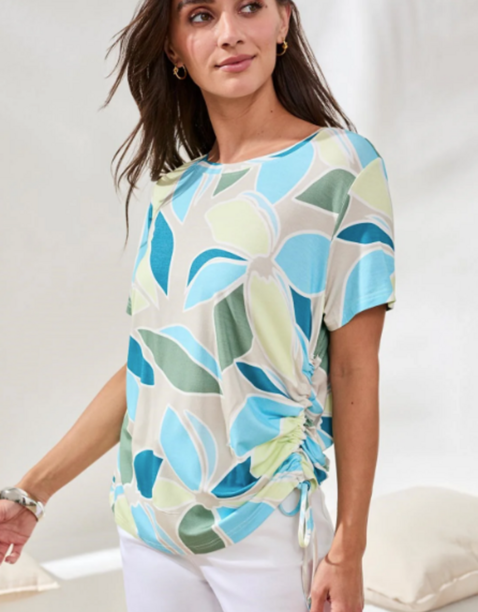 Tribal Tribal Aqua Sky Floral Print Round Neck S/S Side Ruching Top