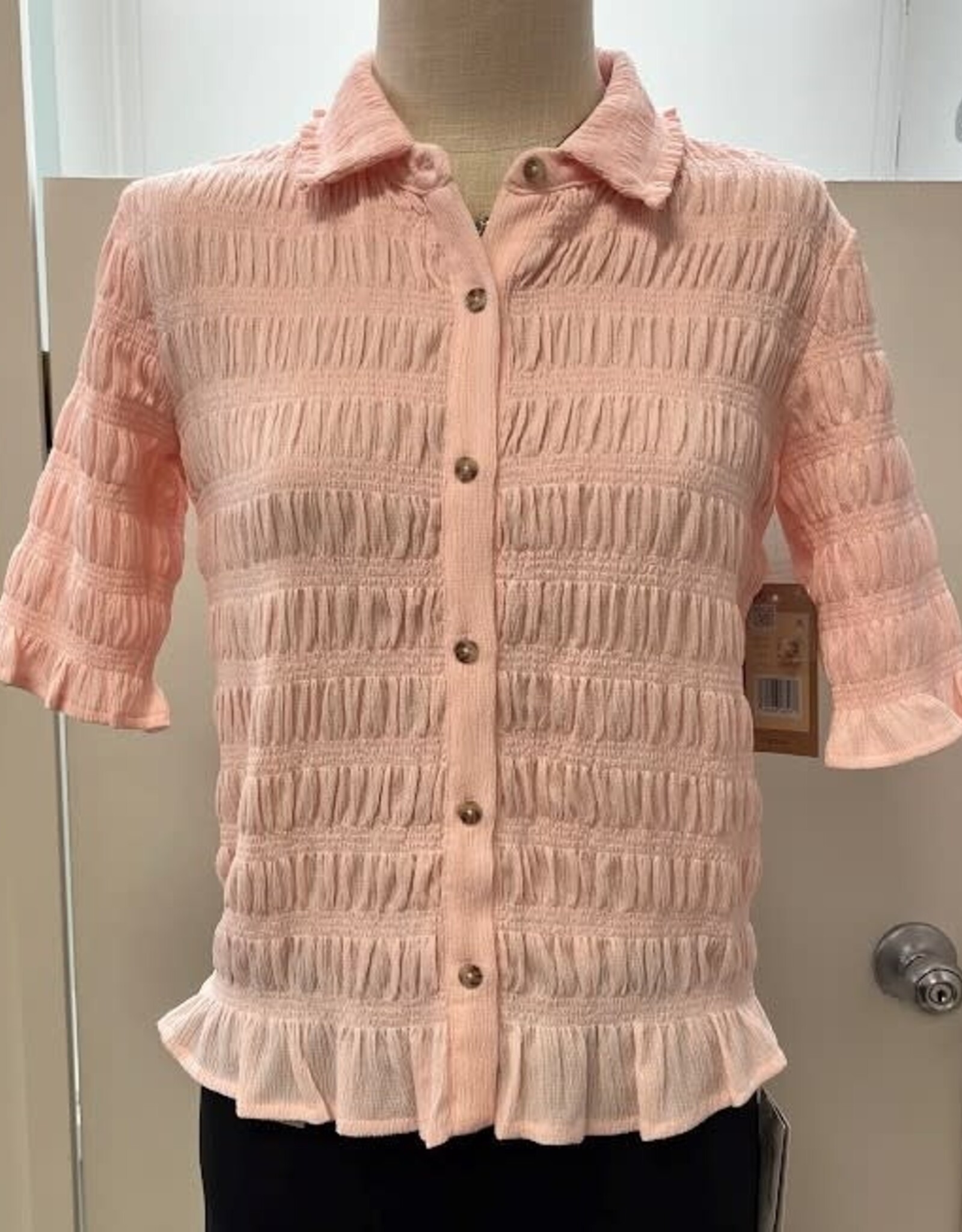 Tru Luxe Tru Luxe Light Pink Button Up Smocked  S/S Top