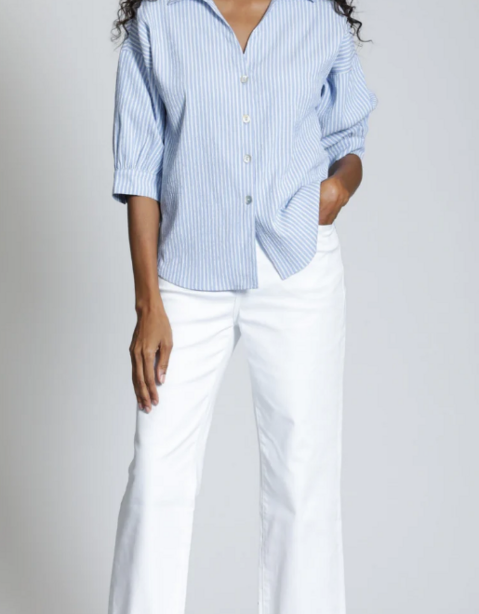 APNY APNY K55 Blue/White Stripe Collard Button Front Blouson Sleeve Top