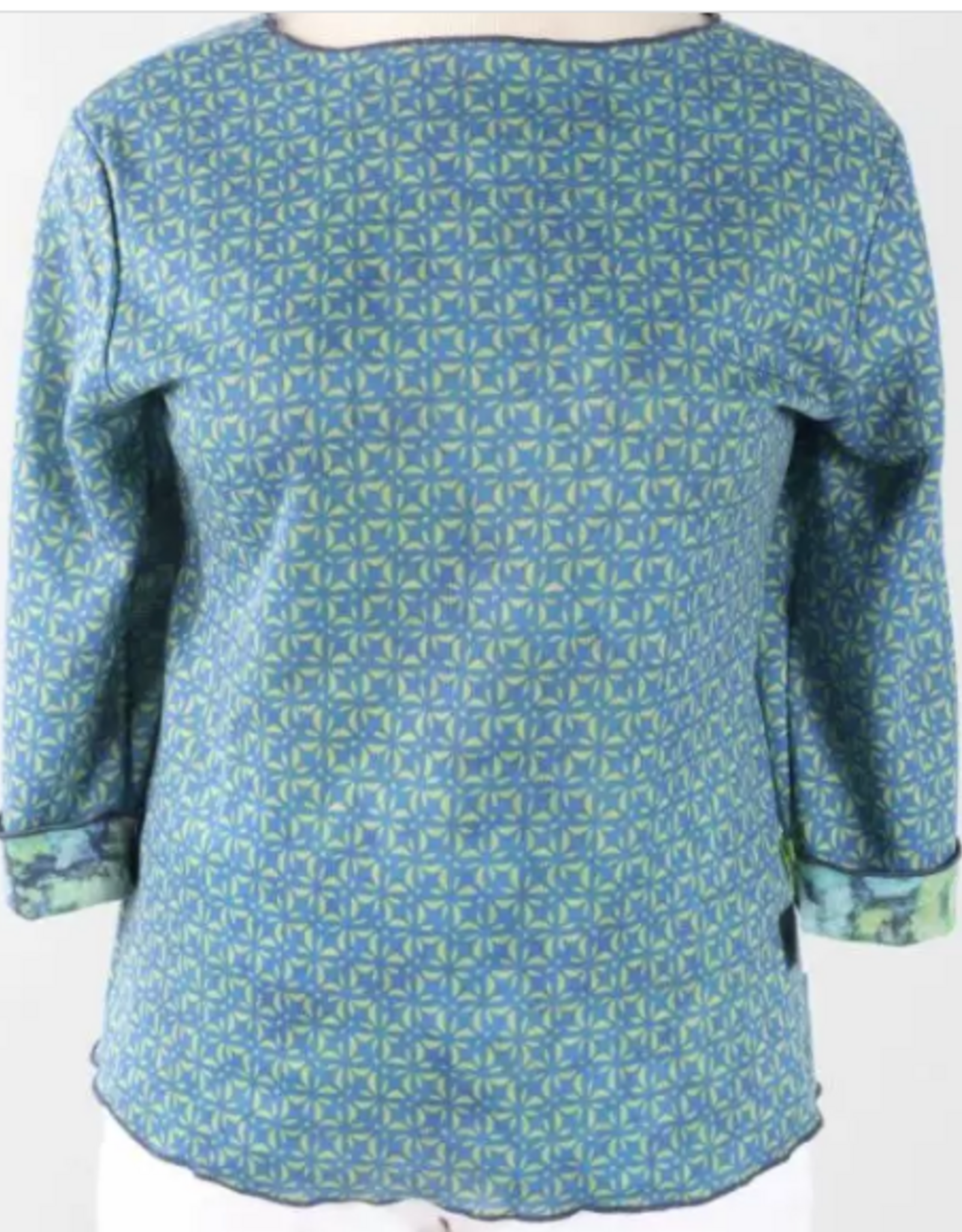 Trisha Tyler Trisha Tyler Blue/Green Floral Print 3/4 Sleeve Reversible Top