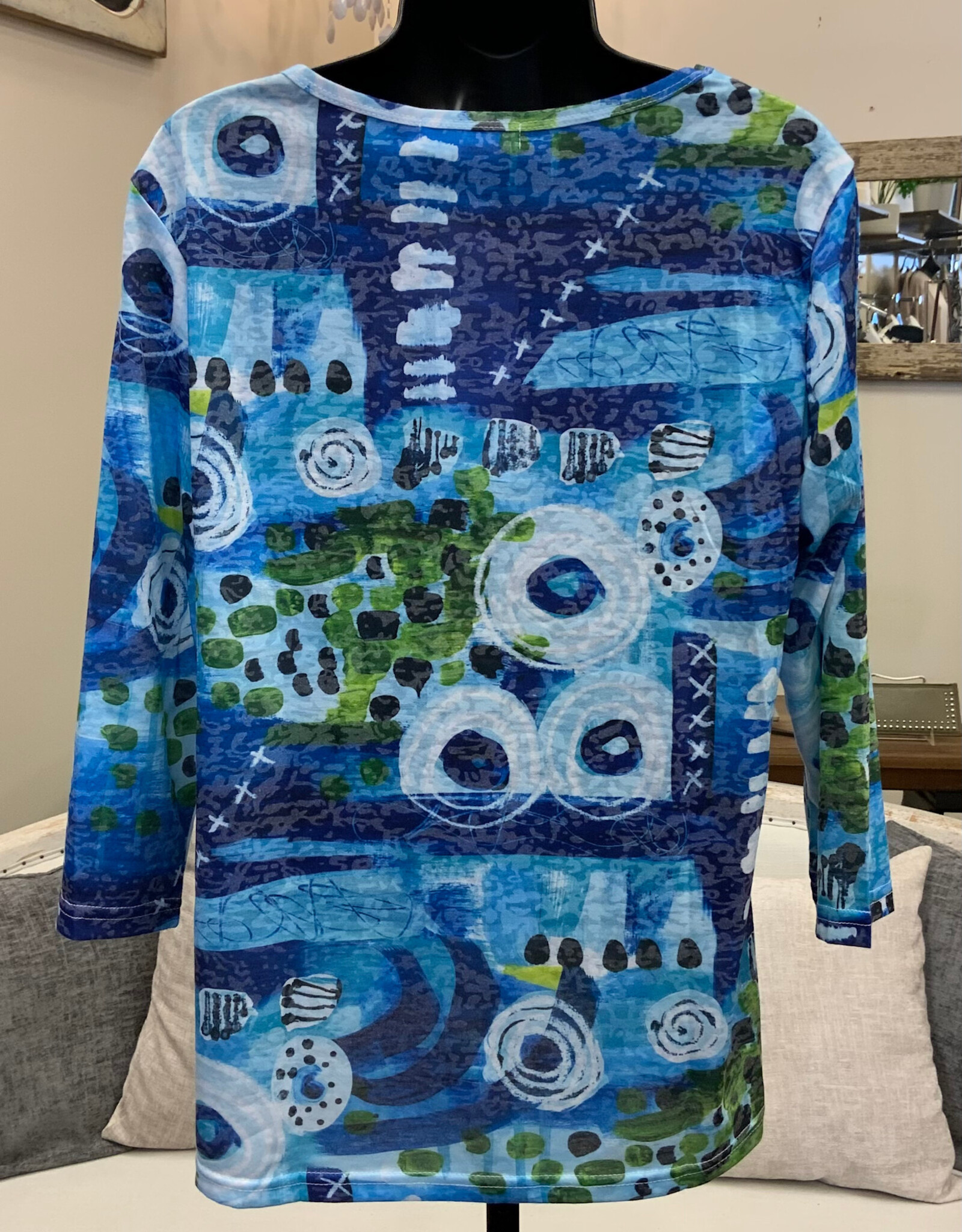 Creation Creations ART40 Blue Mashup Print Round Neck 3/4 Sleeve Top
