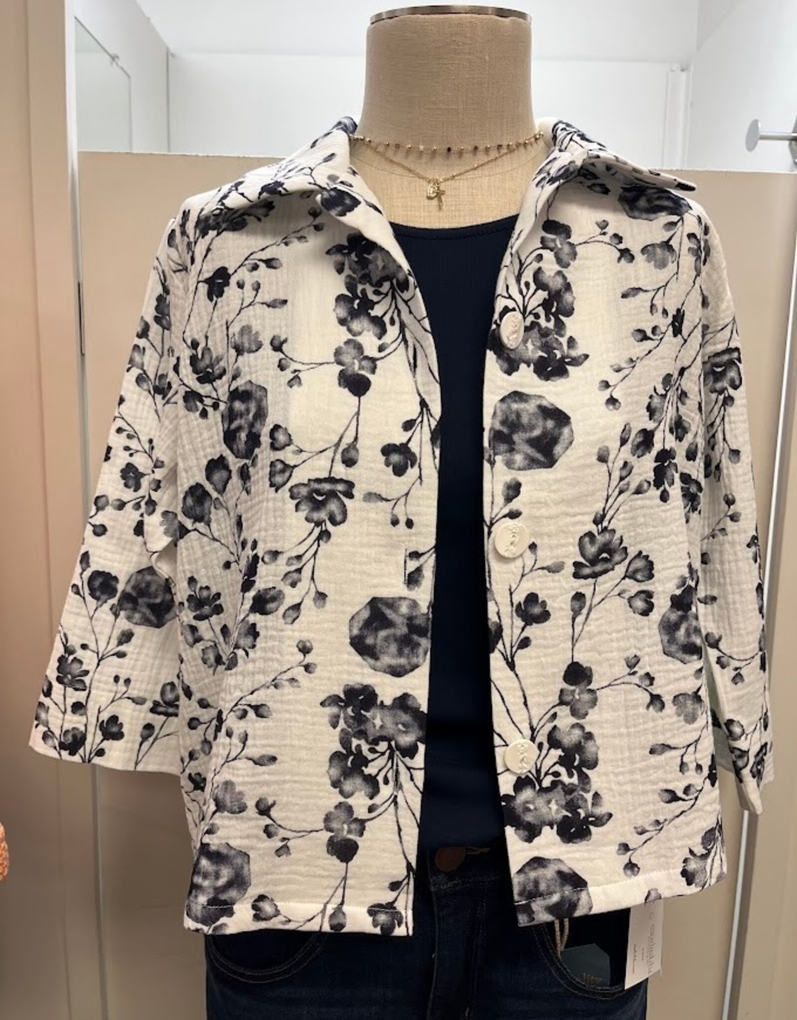 Trisha Tyler Trisha Tyler Navy/White Floral Printed Gauze Button Up  Jacket