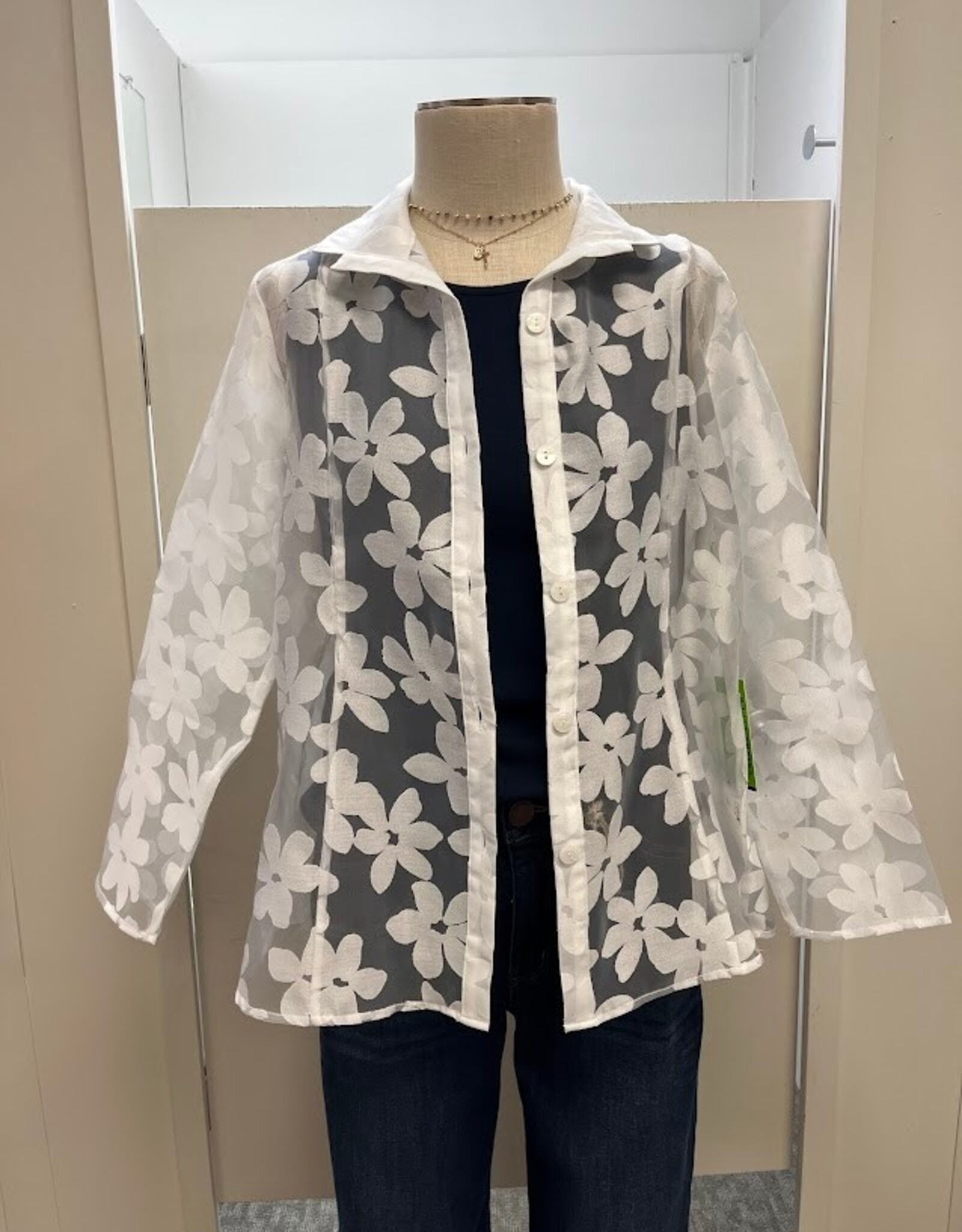 Trisha Tyler Trisha Tyler White Burnout Floral Print L/S Button Up Top