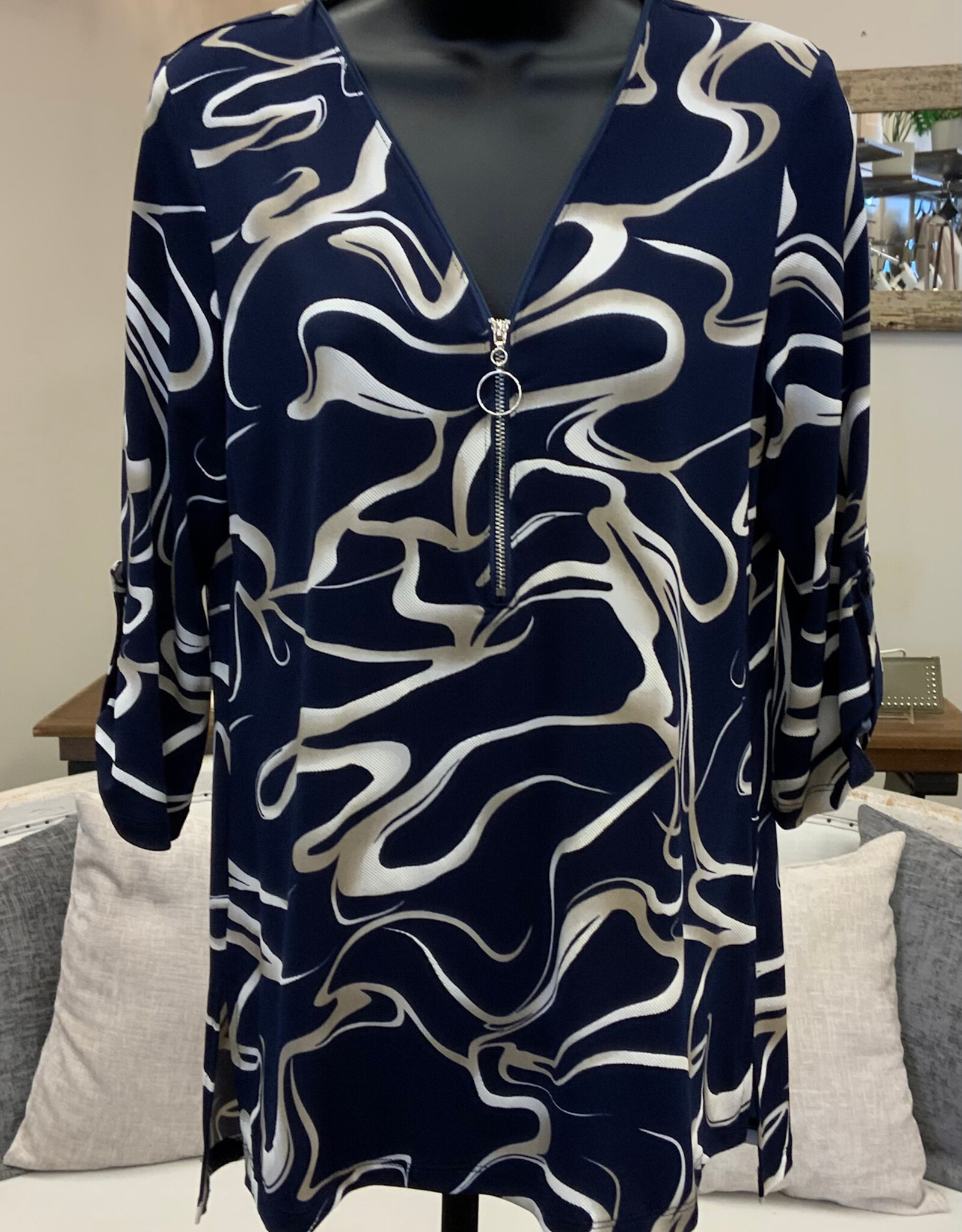 Bali Bali Navy Print V-Neck  1/4 Zip 3/4 Sleeve Top