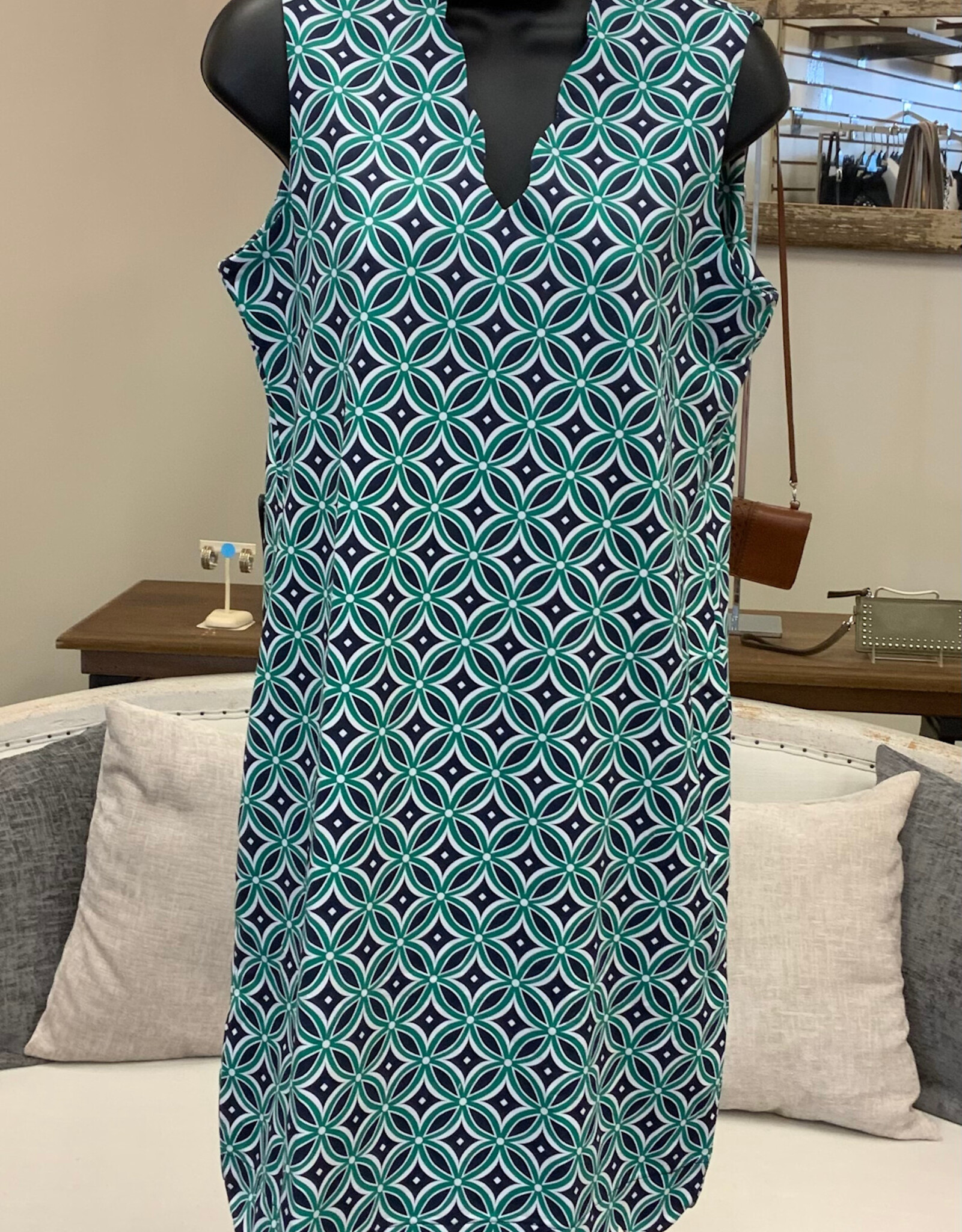 Lulu B Lulu B  GDEN Green/Navy Print  V- Neck Sleeveless Dress