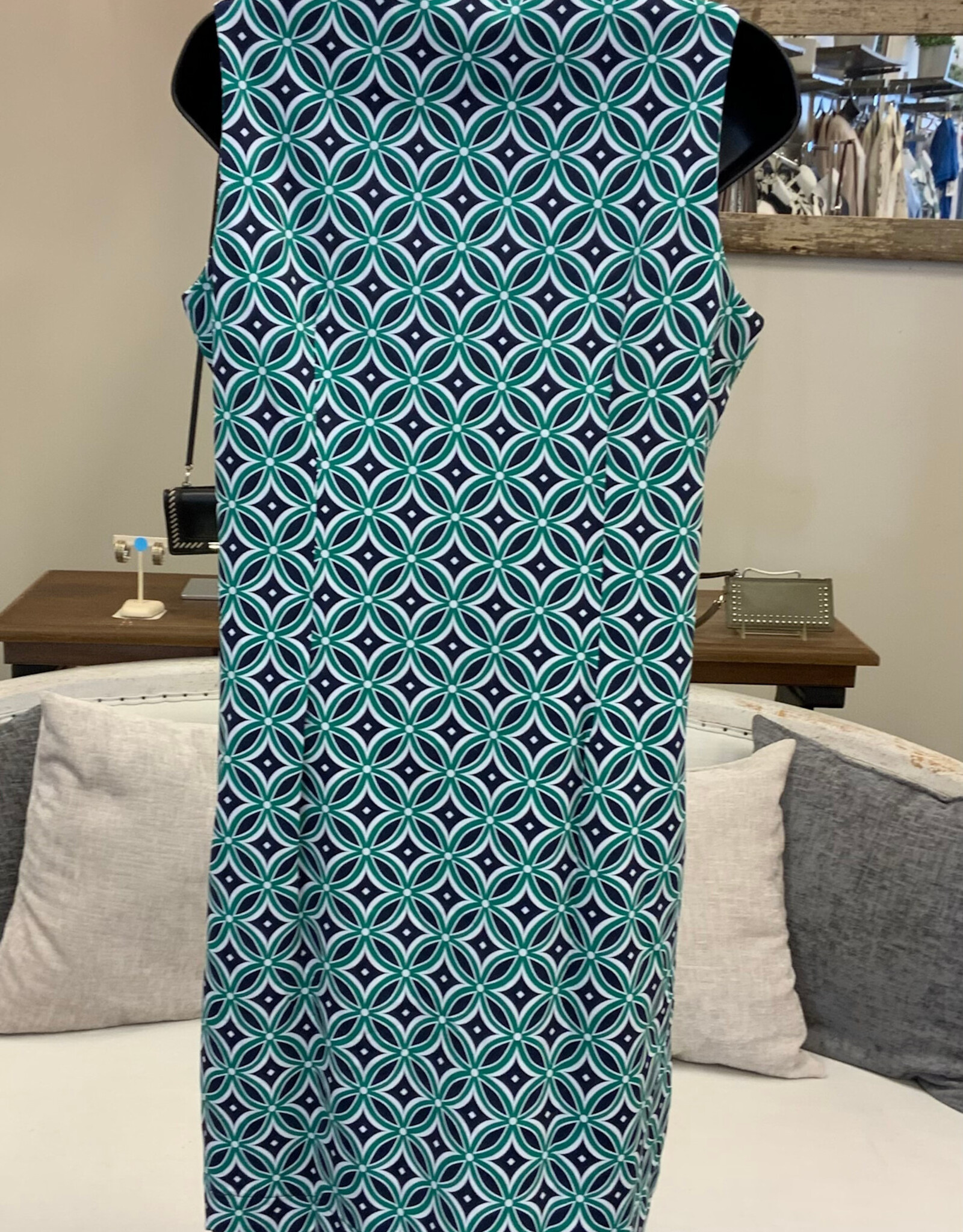 Lulu B Lulu B  GDEN Green/Navy Print  V- Neck Sleeveless Dress
