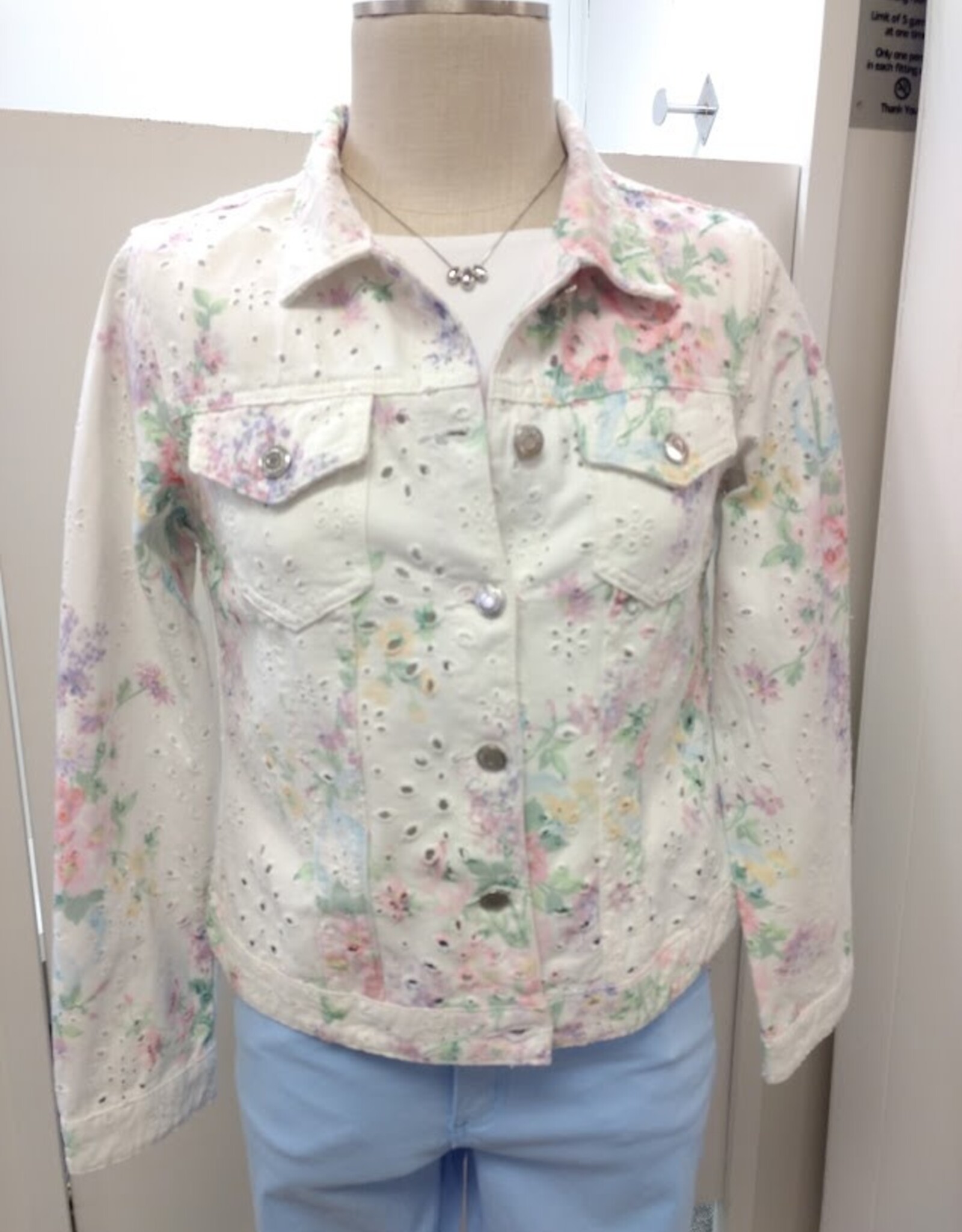 GG Jeans GG  Jeans Pink Floral Print  Button Up  L/S  Jacket