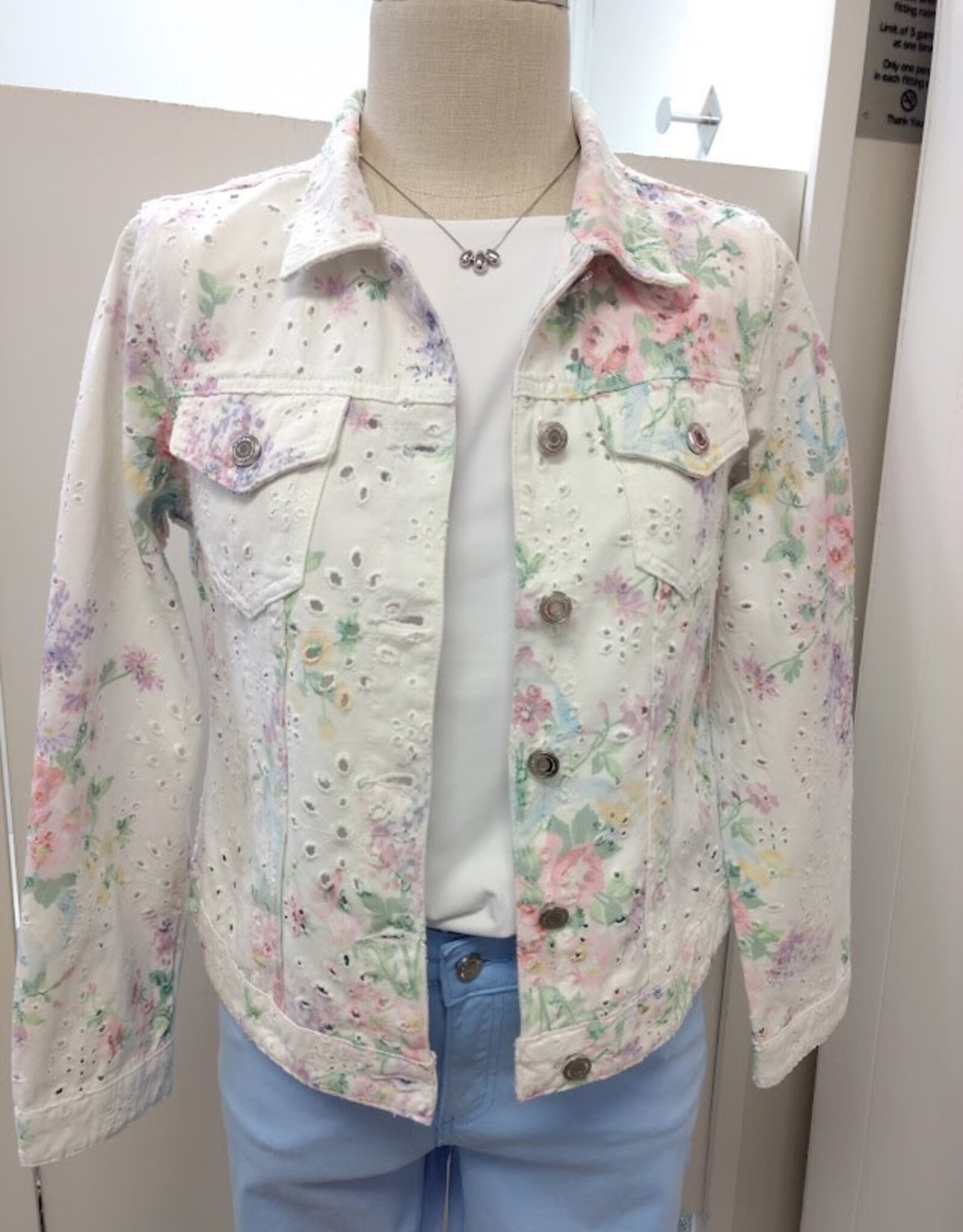 GG Jeans GG  Jeans Pink Floral Print  Button Up  L/S  Jacket