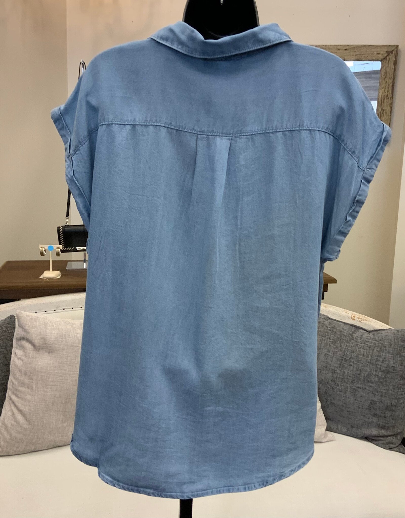 GG Jeans GG  Jeans Chambray Button Up  Short Sleeve Top