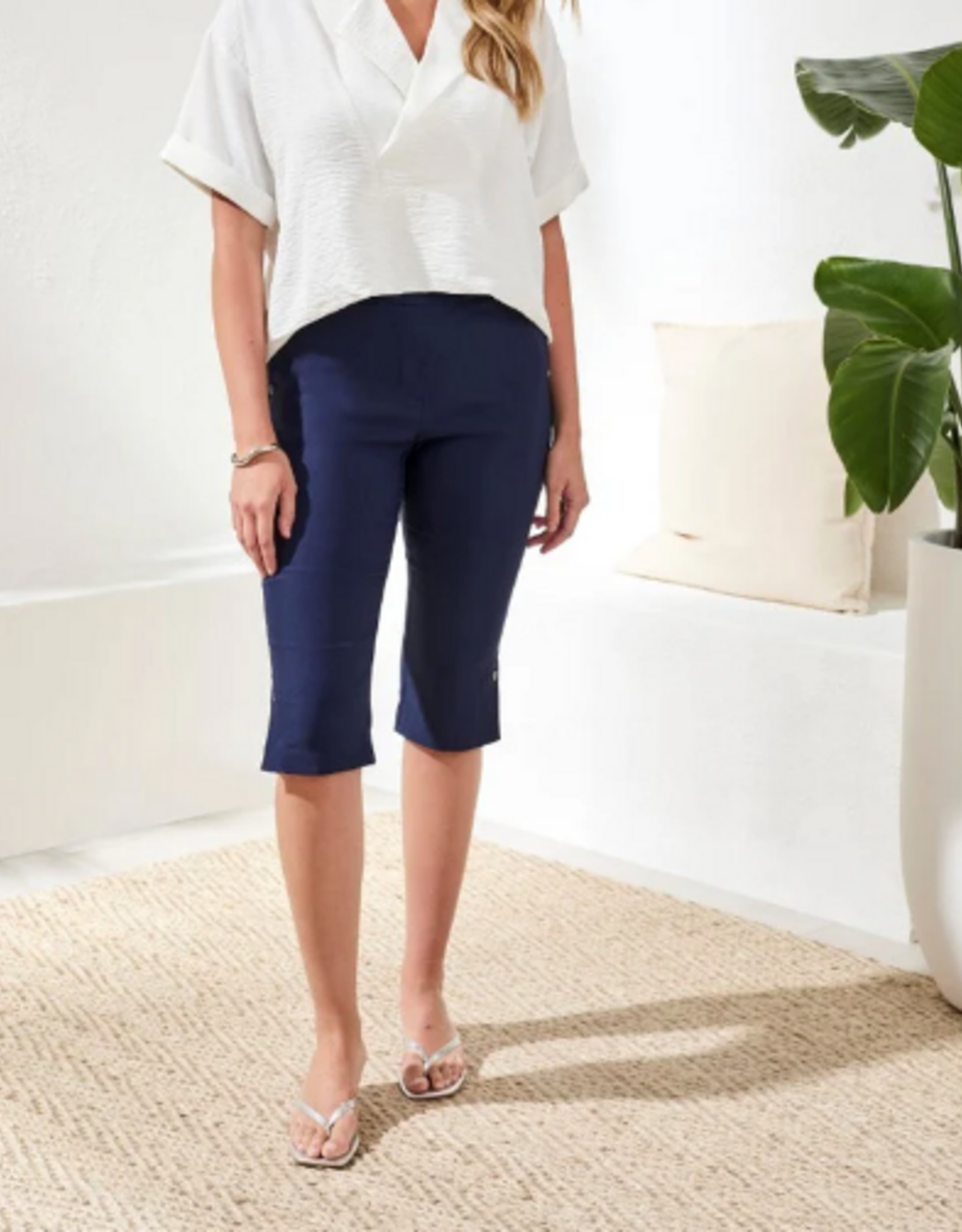 Tribal Tribal Jet Blue  Pull On Capri Pant