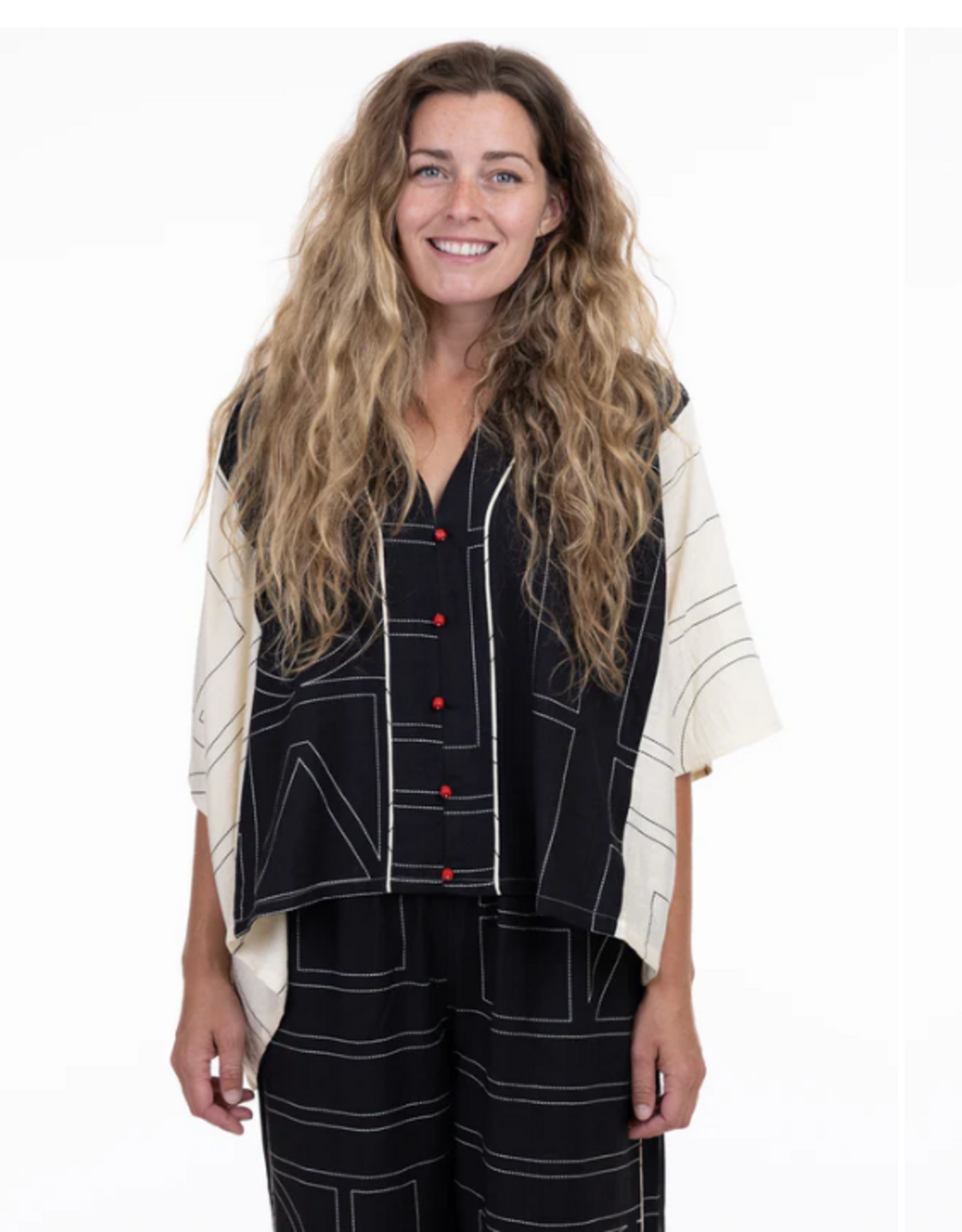 Shannon Passero Shannon Passero 5729 Emmie Pullover Button Front 3/4 Sleeve Top