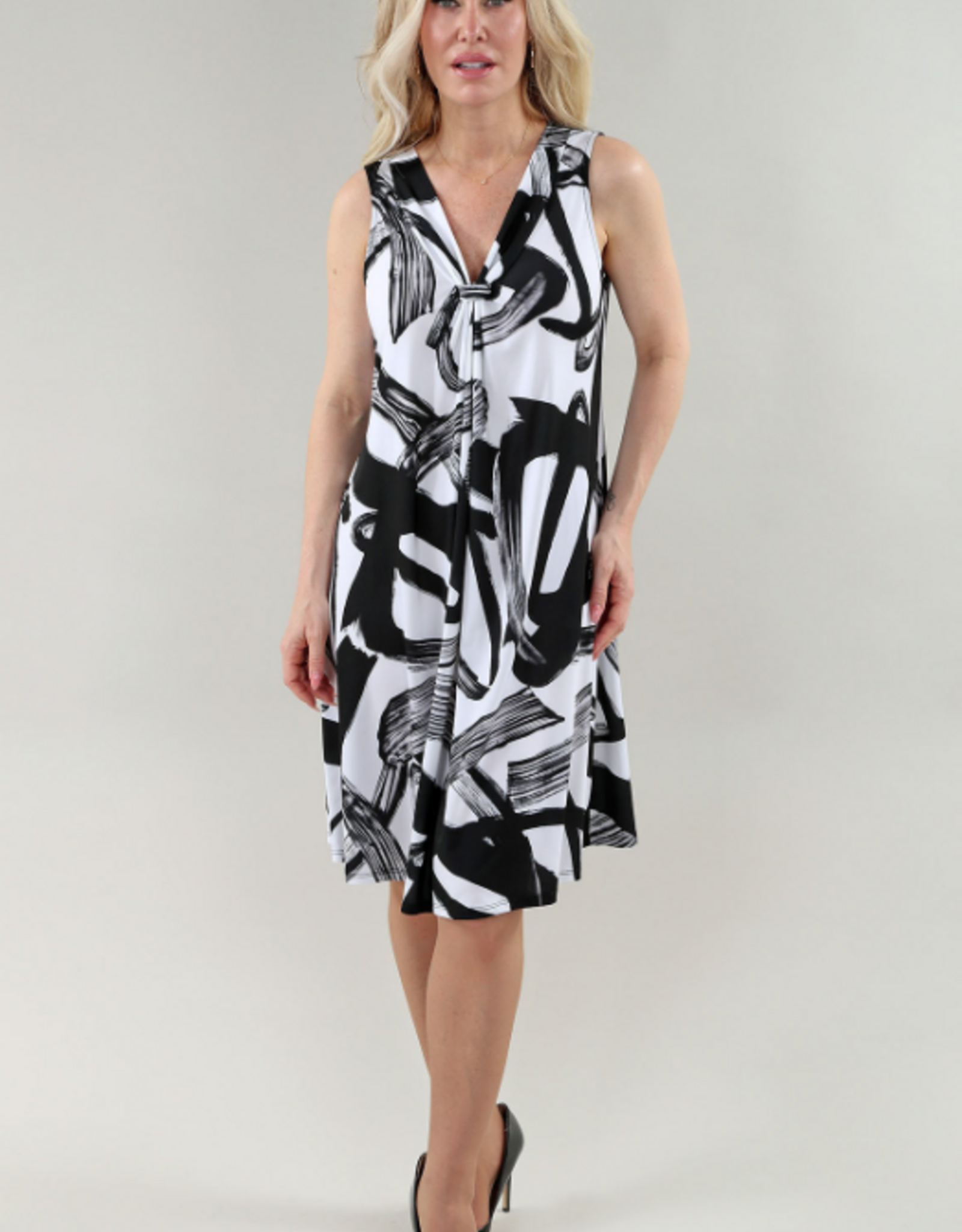 Michael Tyler Michael Tyler 26S 318 Black/White Paint Strokes V-Neck Sleeveless Dress