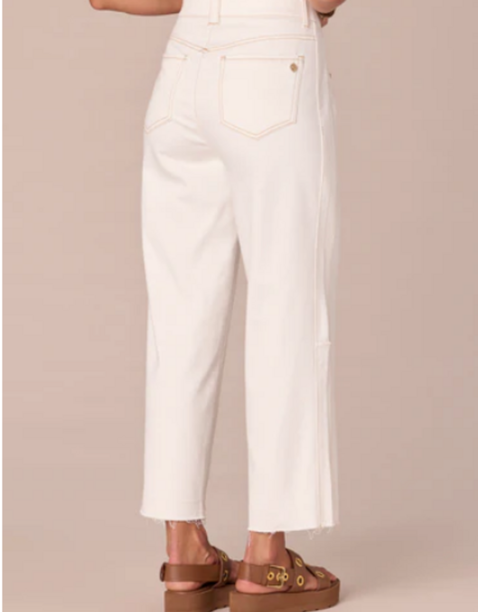 Democacy Democracy B2829OAOW White Skyrise Relaxed Straight Leg Jean w/Fray Hem