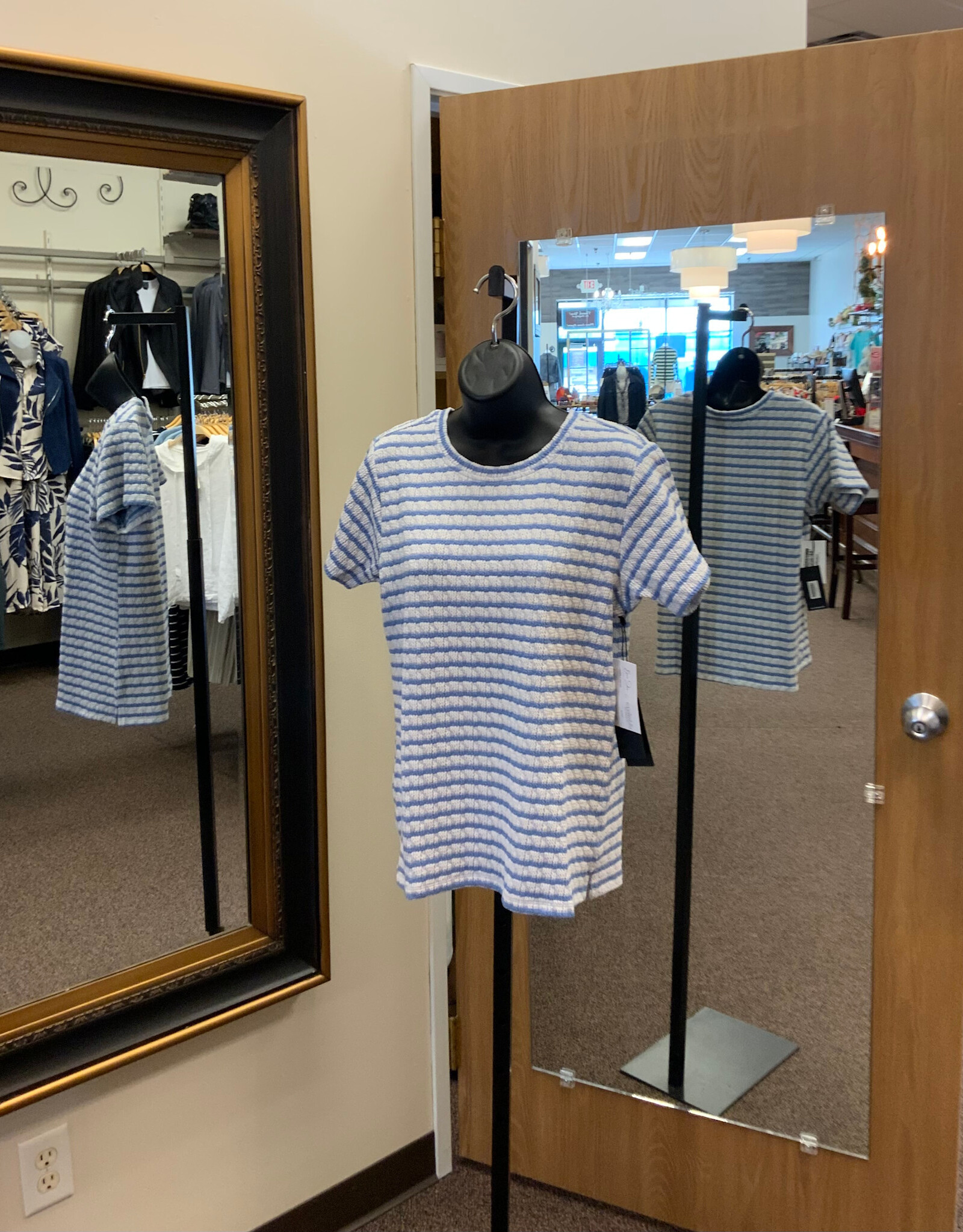 APNY APNY Blue White Stripe Round Neck Short Sleeve  Top