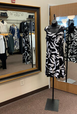 Bali Bali Black/White Print Round Neck Sleeveless Dress
