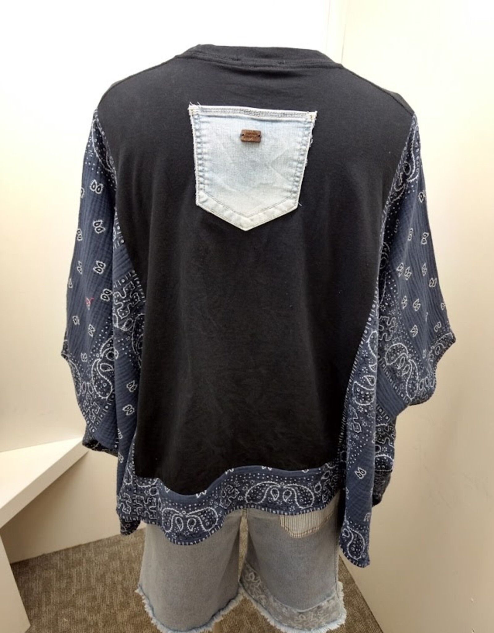 Shannon Passero Shannon Passero 5754 Whitney Houston Bandana Banded Pullover Top