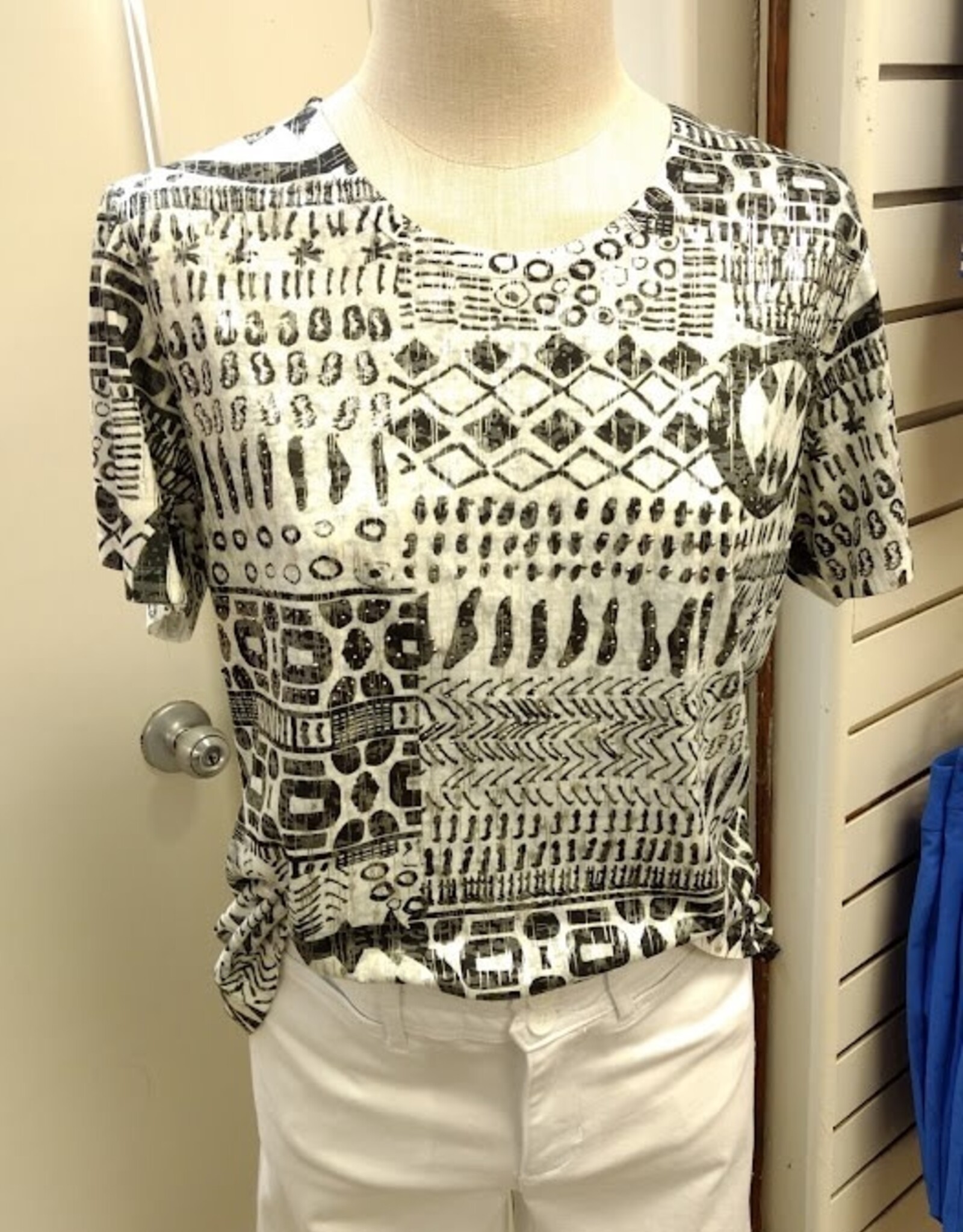 Creations Creation MTP-1 A8 B/W Metallic Round Neck S/S Top w/Embellishment