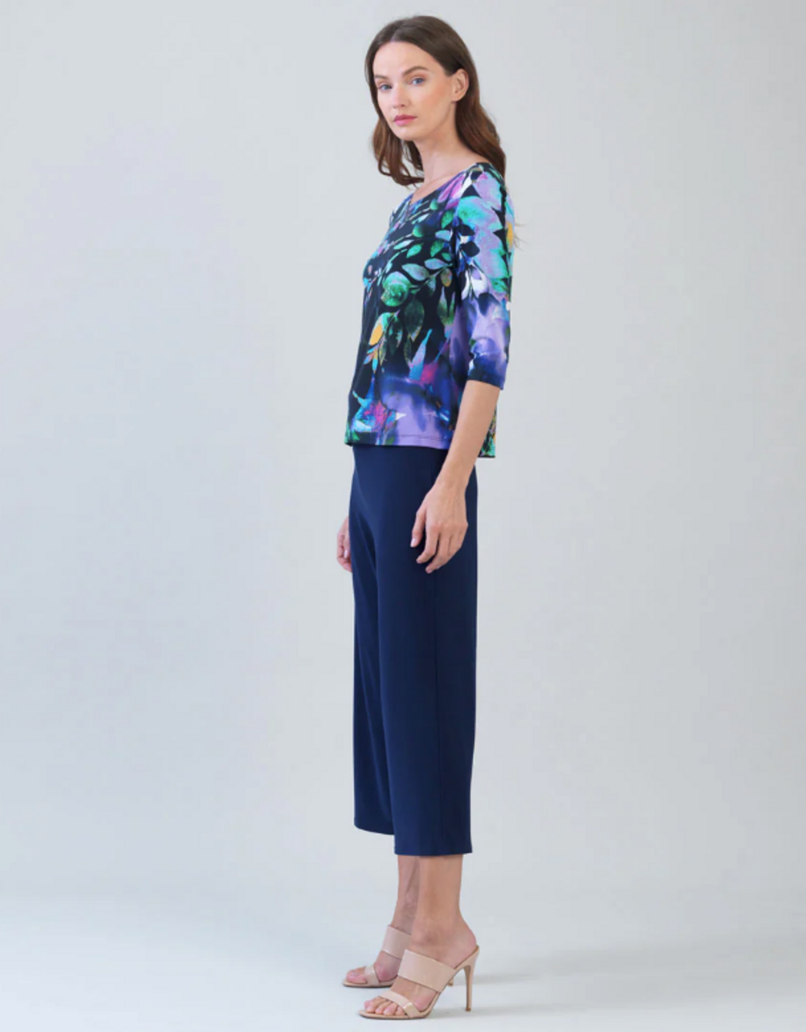 Clara Sun Woo Clara Sun Woo T77P26 Multi Leaf Print Scoop Neck 3/4 Sleeve Soft Knit Top