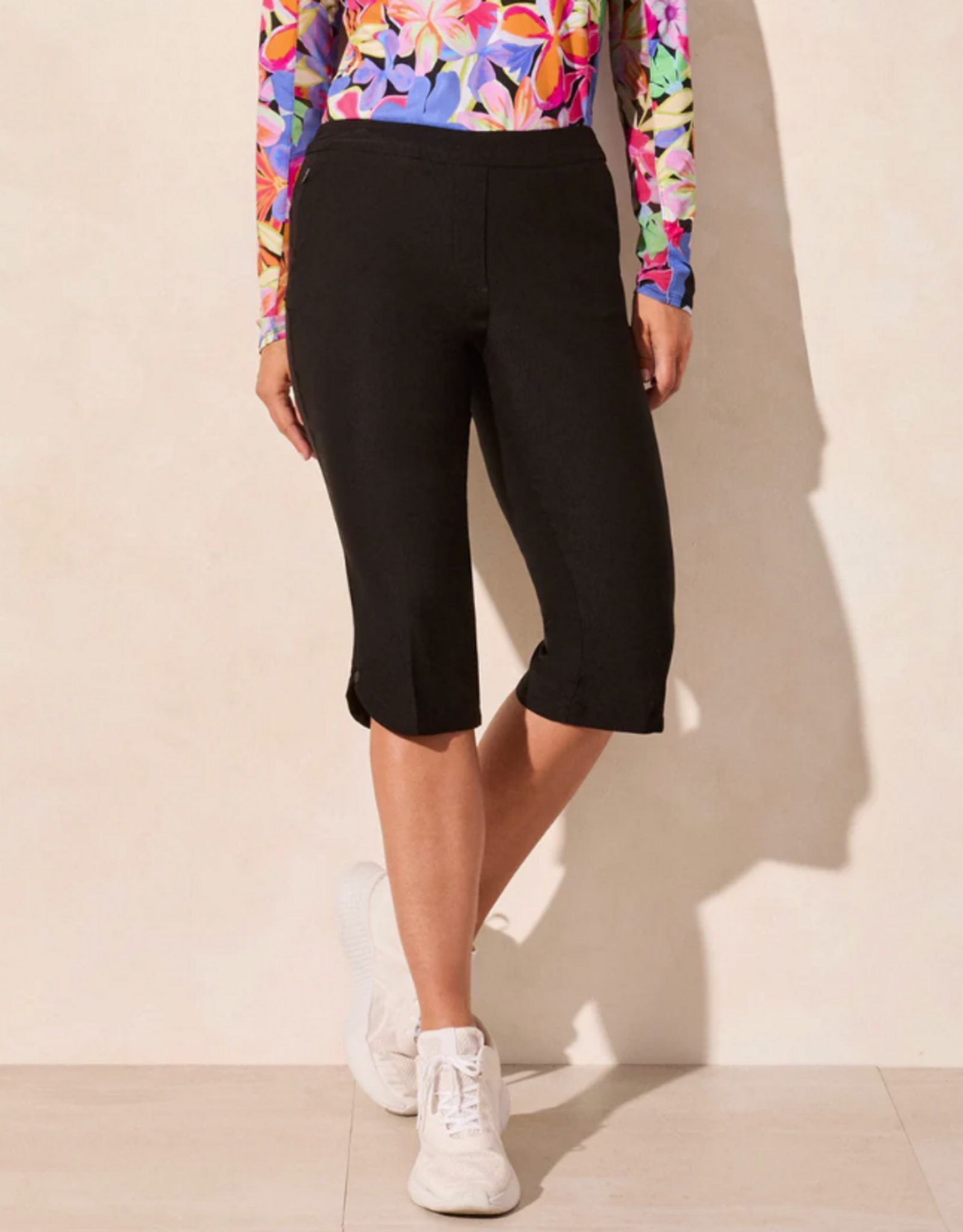 Tribal Tribal Black Flatten It Pull On Capri W/Zip Pockets