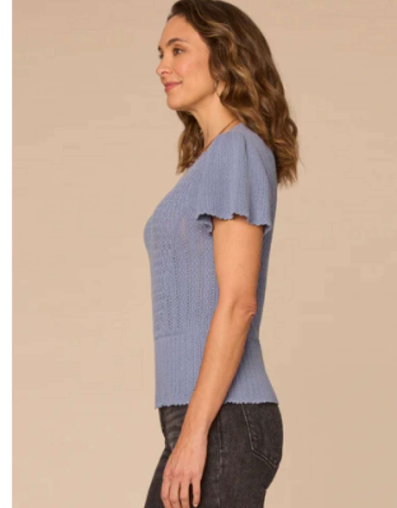 Democracy Democracy Short Flounce Sleeve Round Neck Peplum Hem Crochet Petite