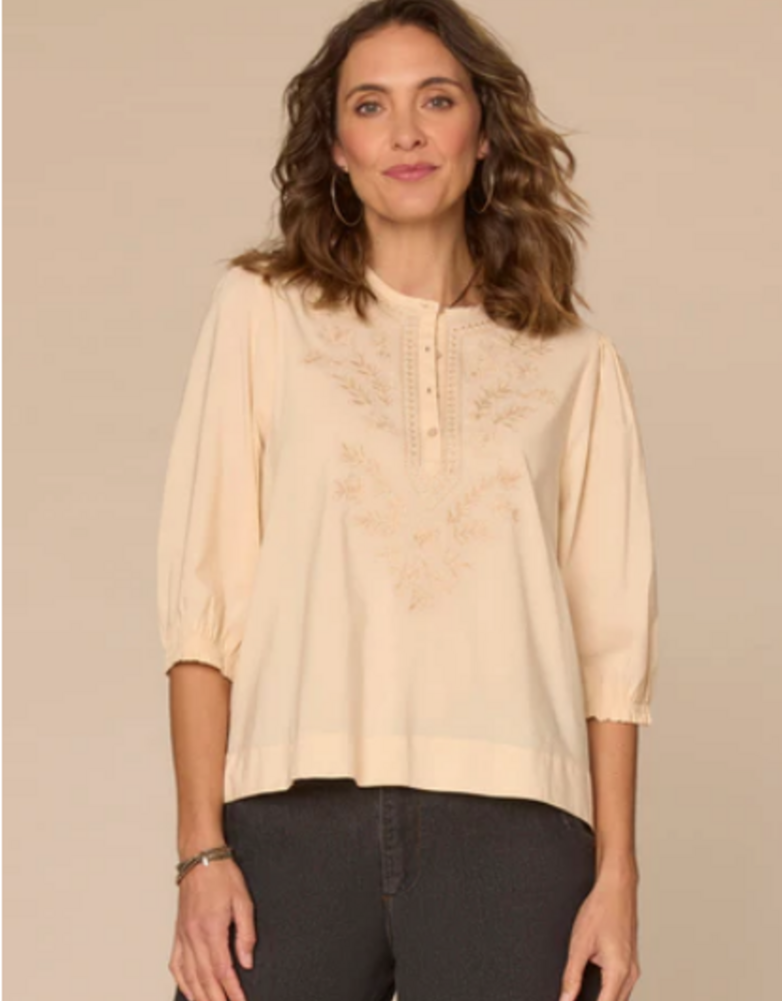 Democracy Democracy Macadamia Below Elbow  Sleeve Round Neck Embroidered