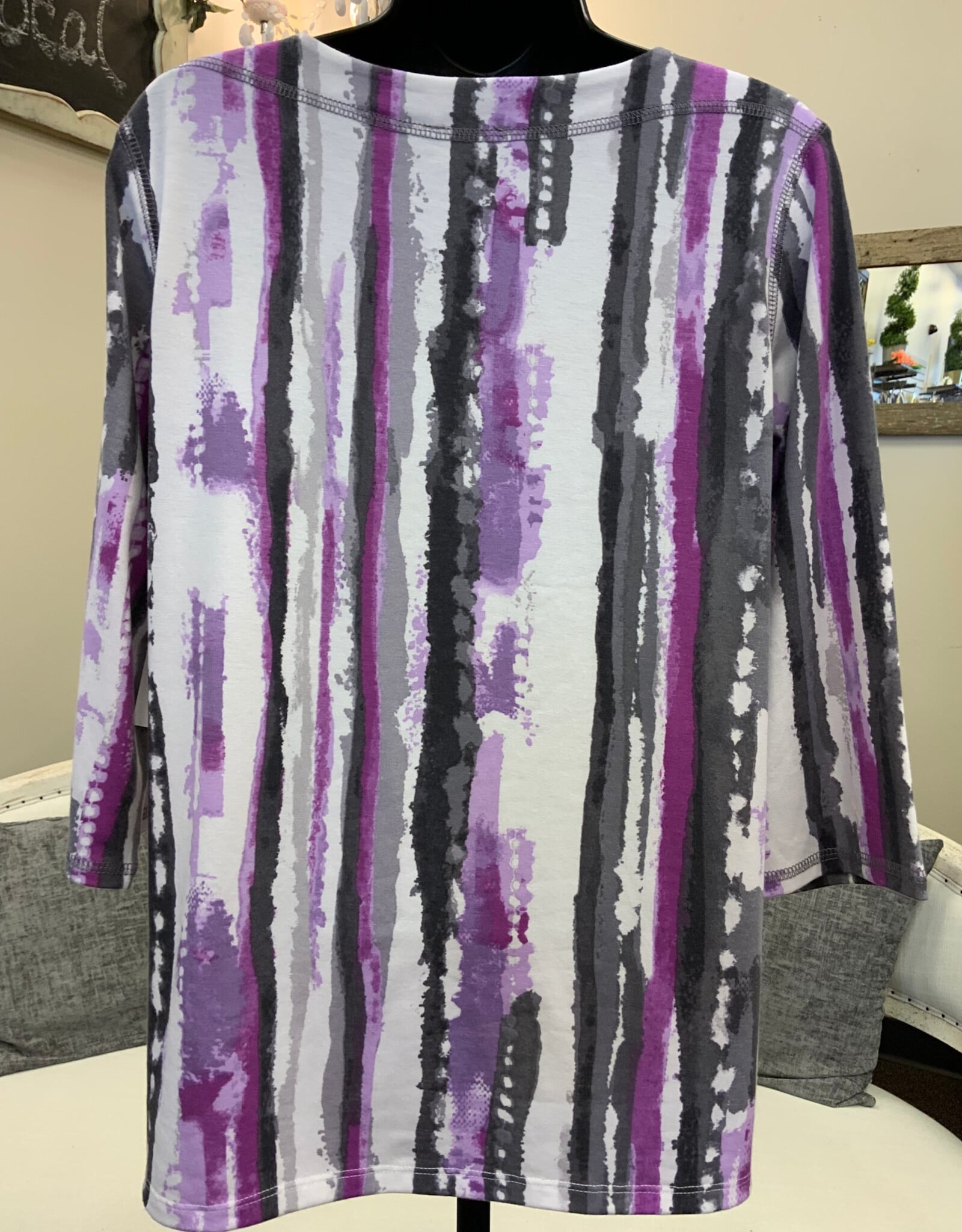 Links Links Steel Violet  Print Round Neck 3/4 Sleeve  Top